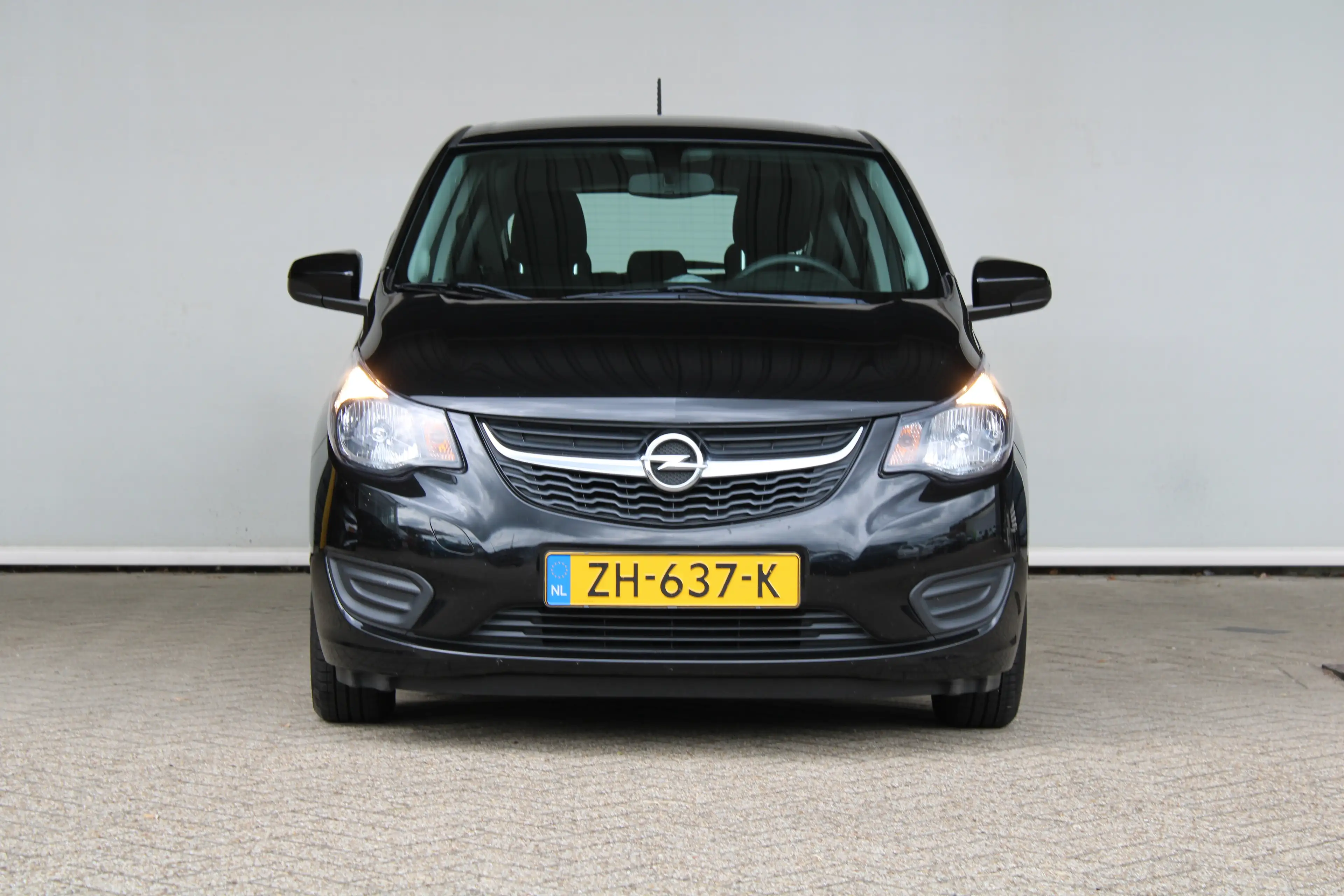 Opel Karl 1.0 ecoFLEX 120 Jaar Edition | Bluetooth | Cruise — photo 2