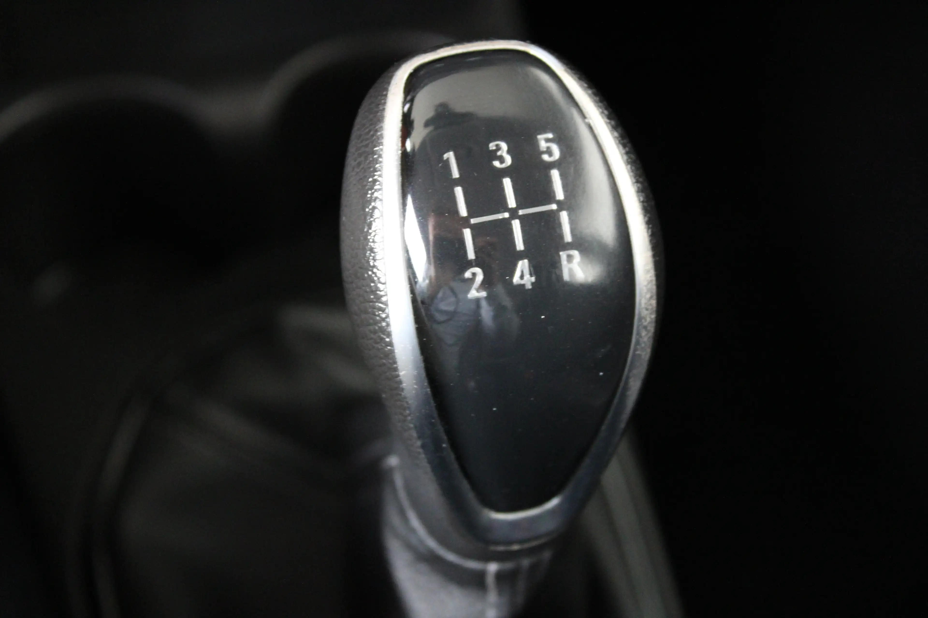 Opel Karl 1.0 ecoFLEX 120 Jaar Edition | Bluetooth | Cruise — photo 35