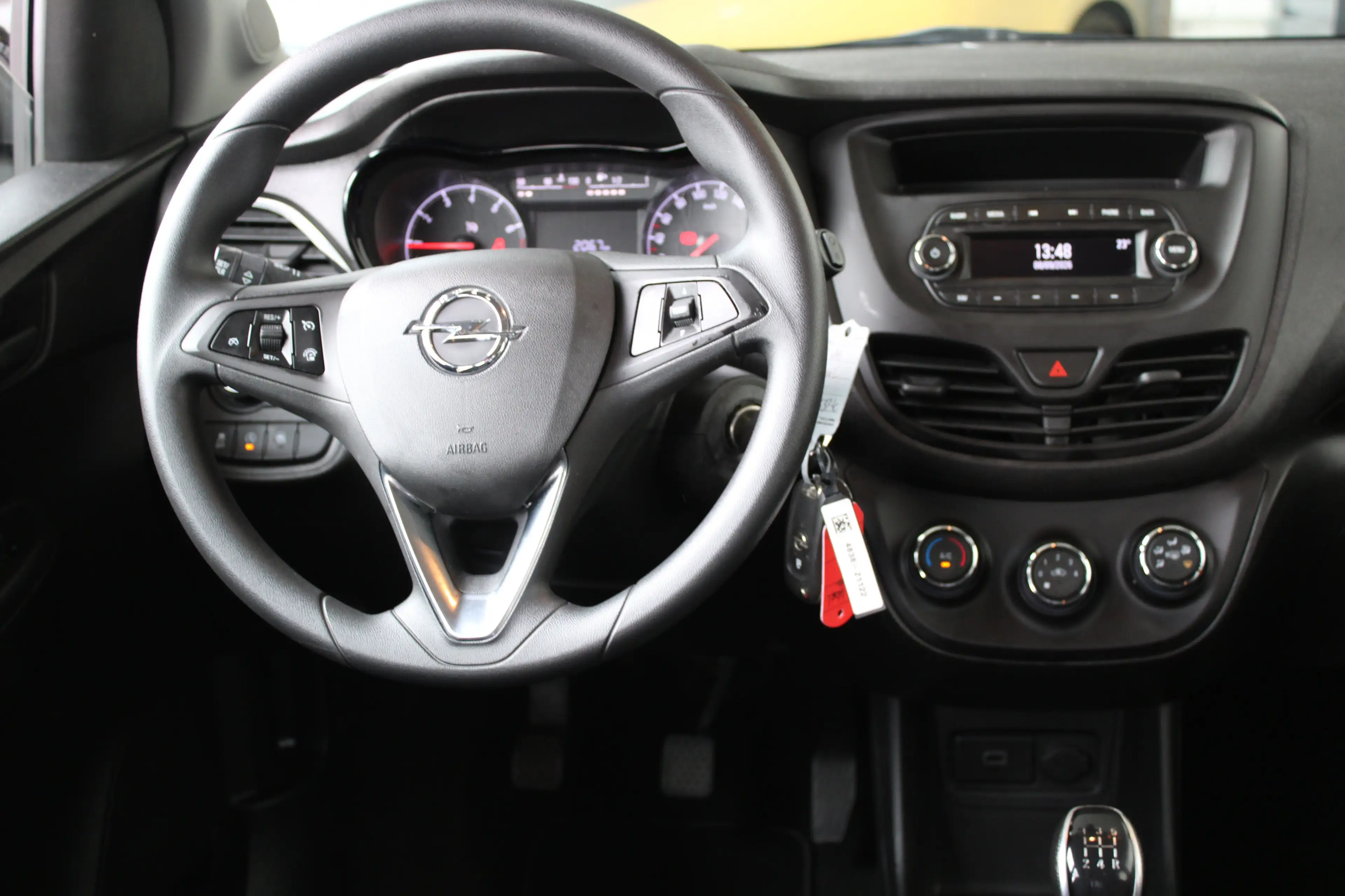Opel Karl 1.0 ecoFLEX 120 Jaar Edition | Bluetooth | Cruise — photo 14