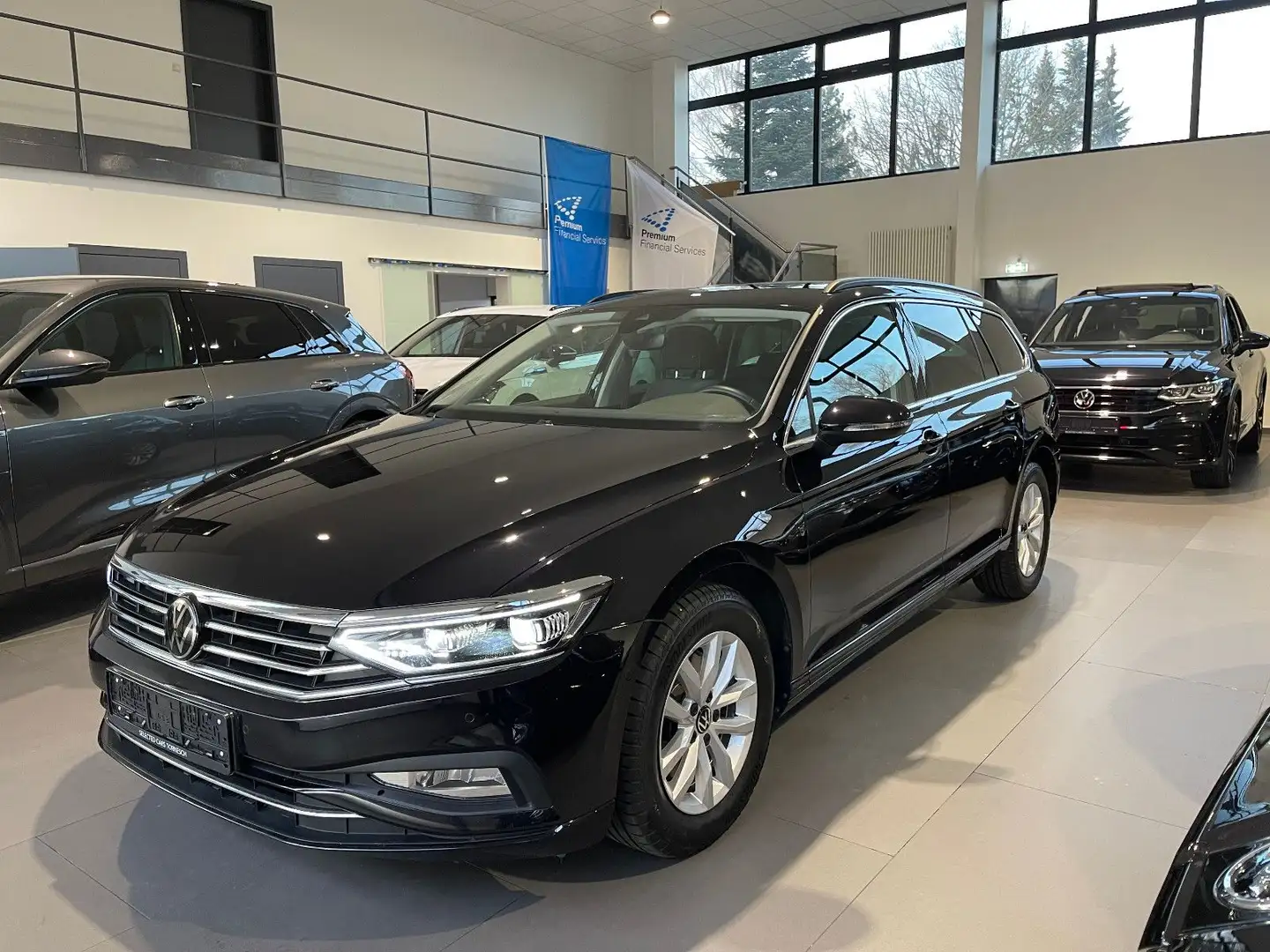 Volkswagen Passat Variant Passat Business 2.0 TDI DSG ACC/MATRIX/KAM/SIDE Schwarz - 1