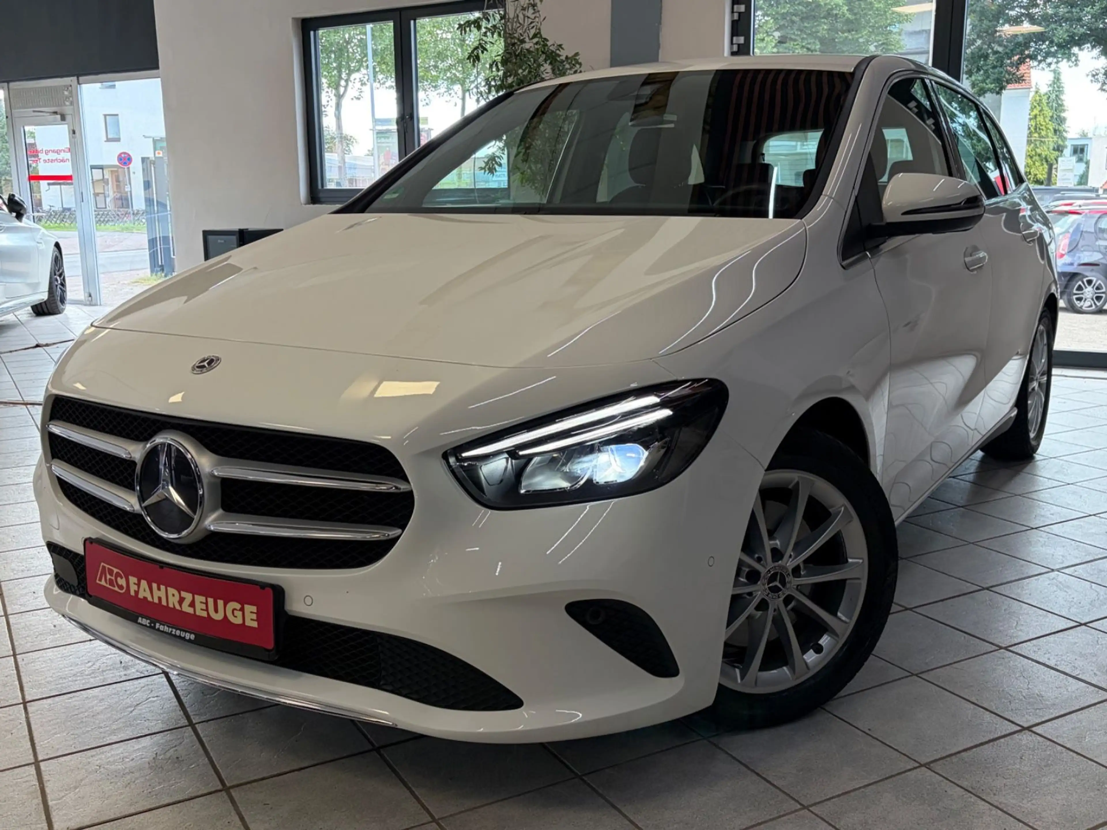 Mercedes-Benz B 220 4Matic
