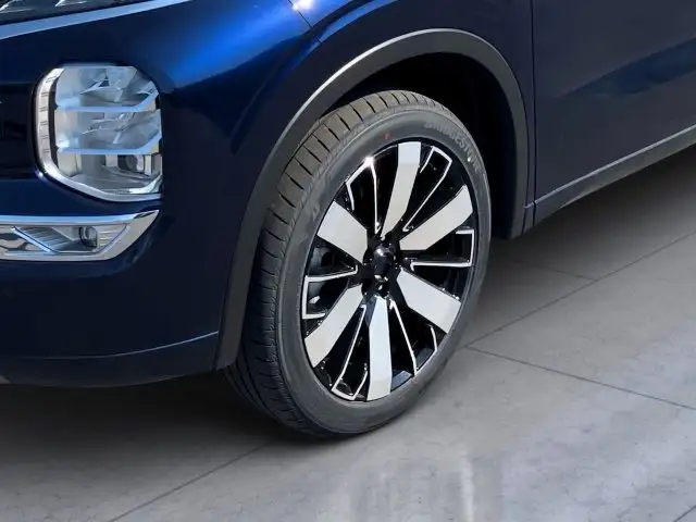Mitsubishi Outlander PHEV 2,4 4WD Diamond Luxury Led. Braun Ansicht 8