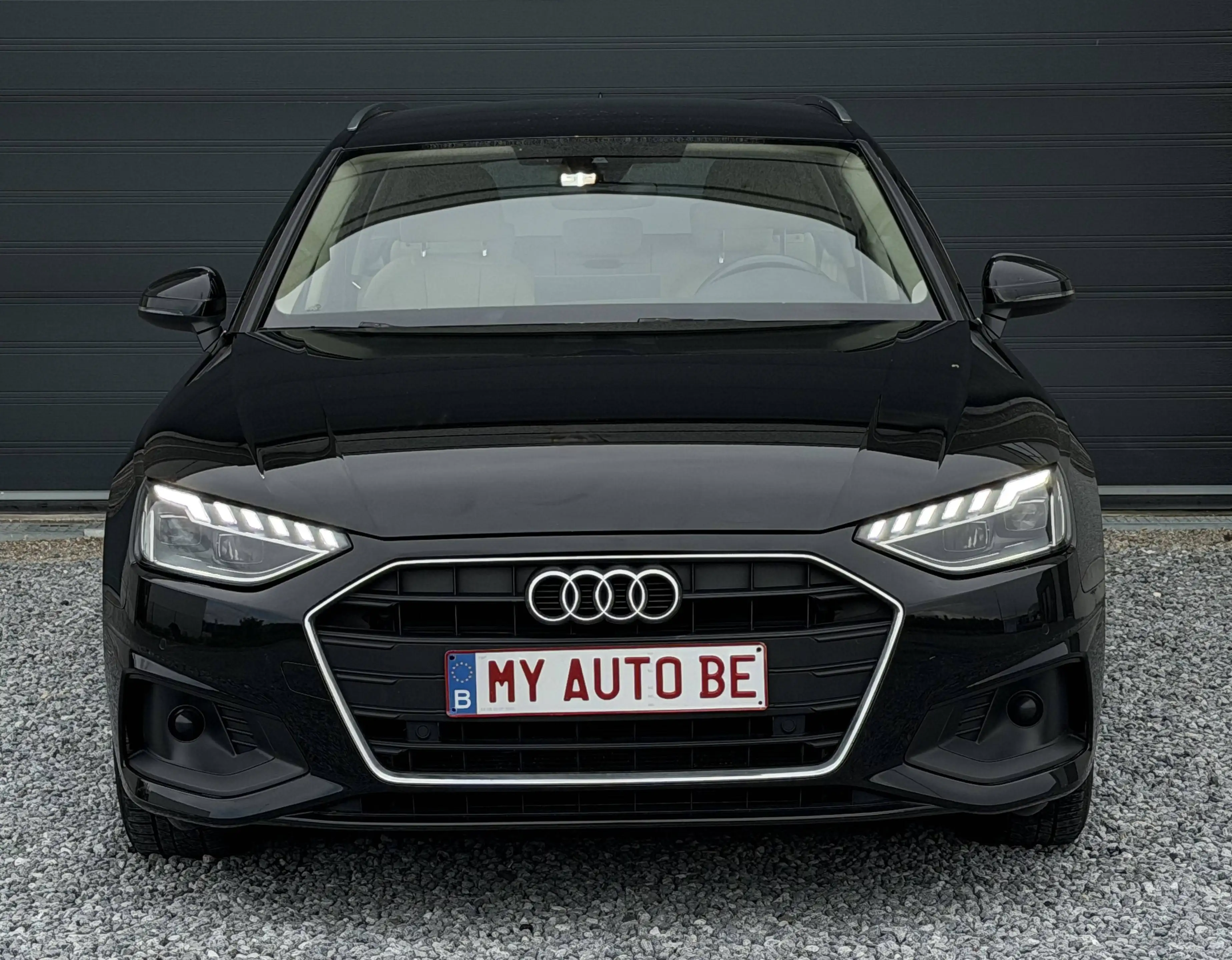 Audi A4 A4 Avant 30 TDi 12 MOIS GARANTIE TVA RCP — photo 2