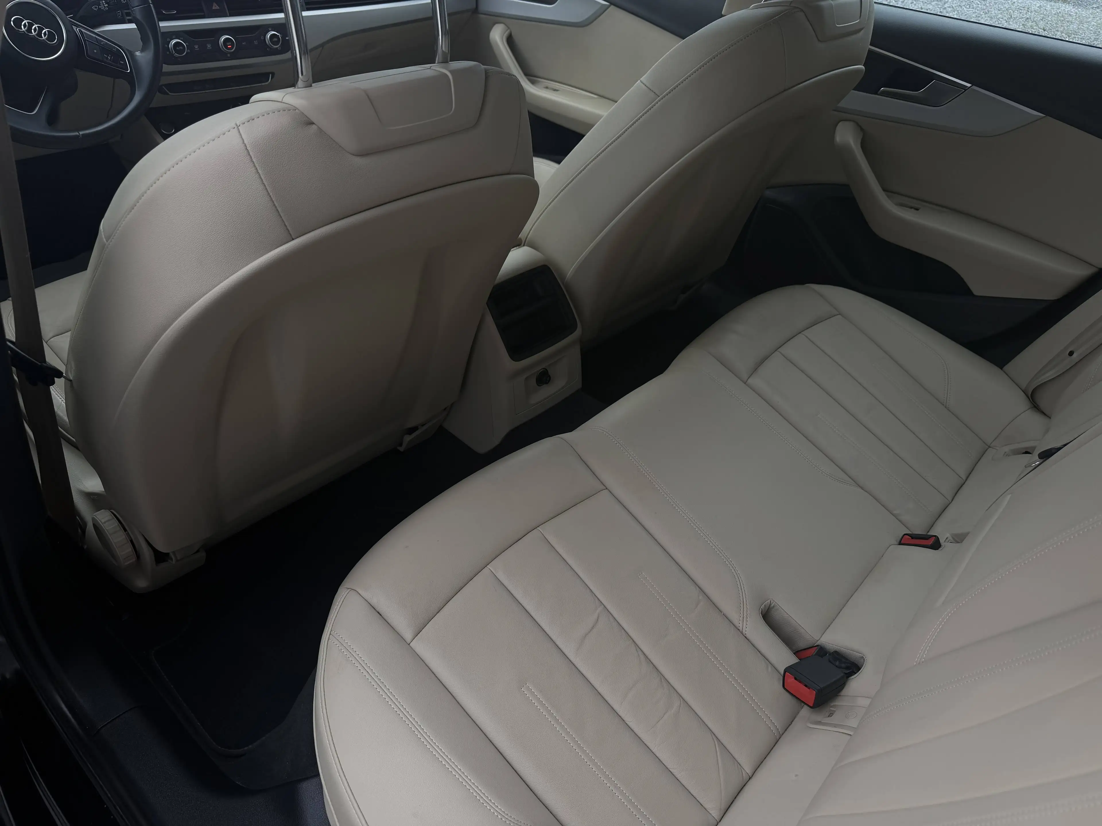 Audi A4 A4 Avant 30 TDi 12 MOIS GARANTIE TVA RCP — photo 13