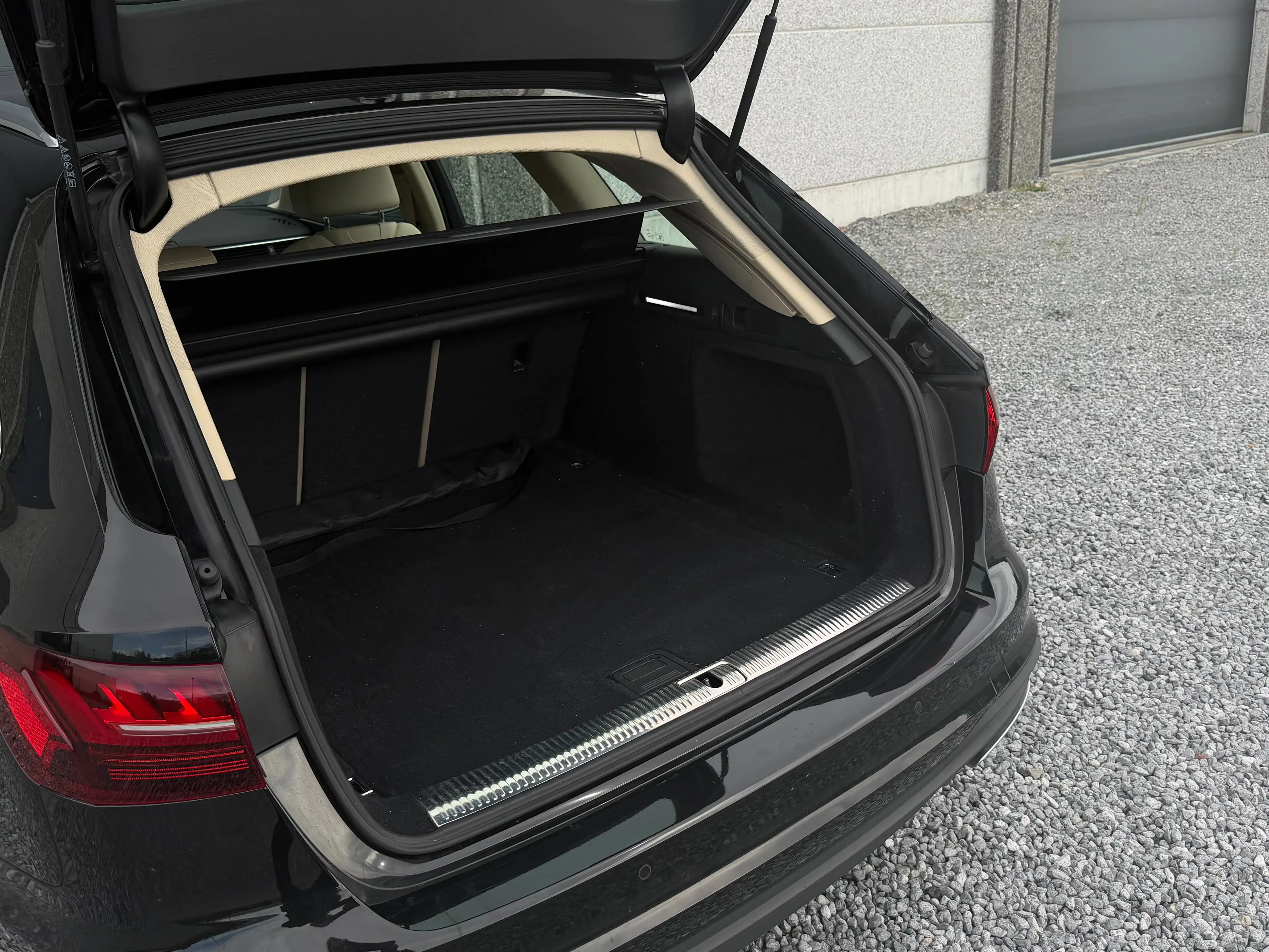 Audi A4 A4 Avant 30 TDi 12 MOIS GARANTIE TVA RCP — photo 8