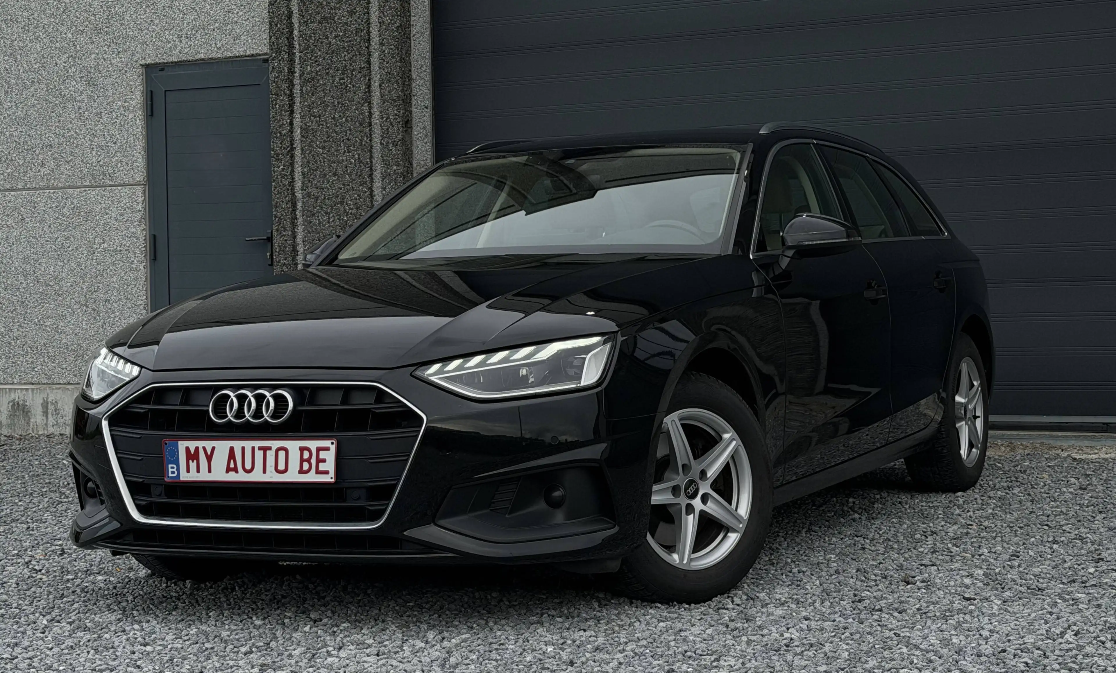 Audi A4 A4 Avant 30 TDi 12 MOIS GARANTIE TVA RCP — photo 3