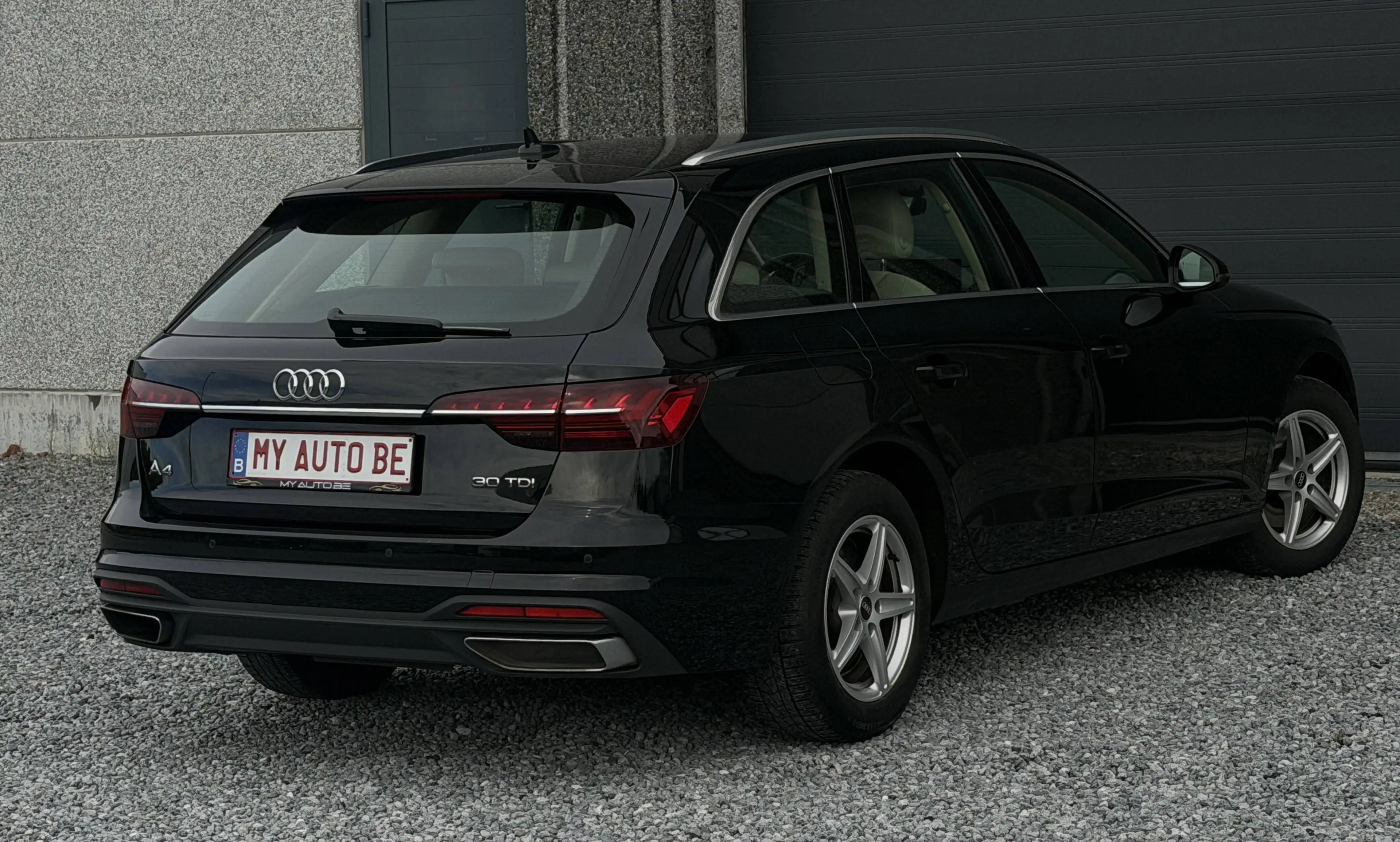 Audi A4 A4 Avant 30 TDi 12 MOIS GARANTIE TVA RCP — photo 5