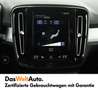 Volvo XC40 D3 Momentum Core Geartronic Schwarz - thumbnail 19
