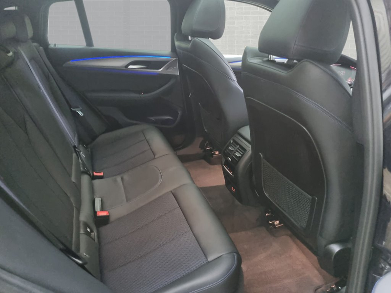 BMW X4 xDrive 20d — photo 10