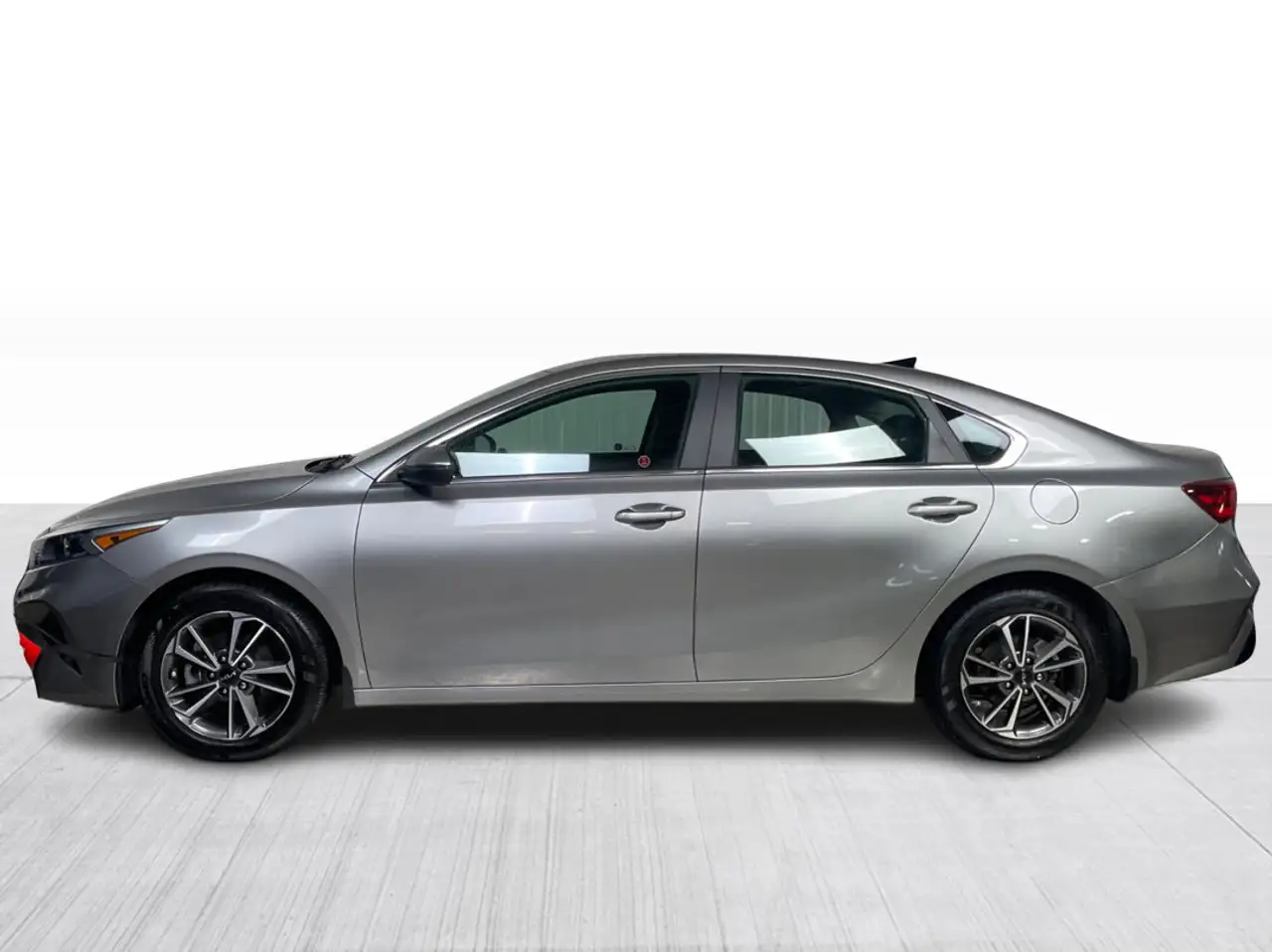 Kia Forte снимка Kia Forte