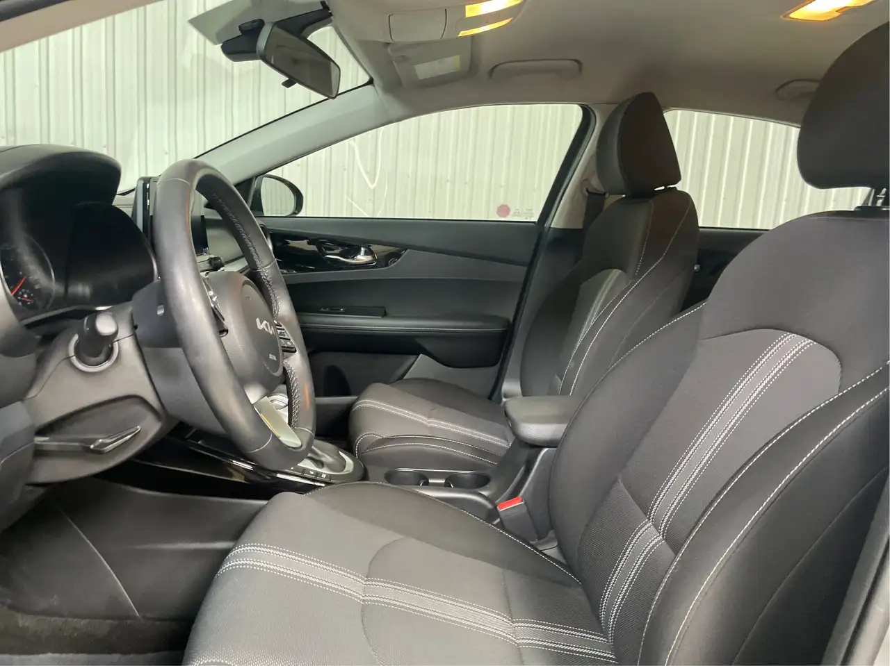 Kia Forte снимка Kia Forte