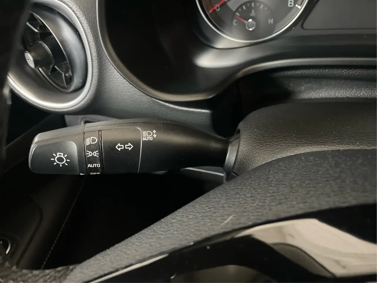 Kia Forte снимка Kia Forte