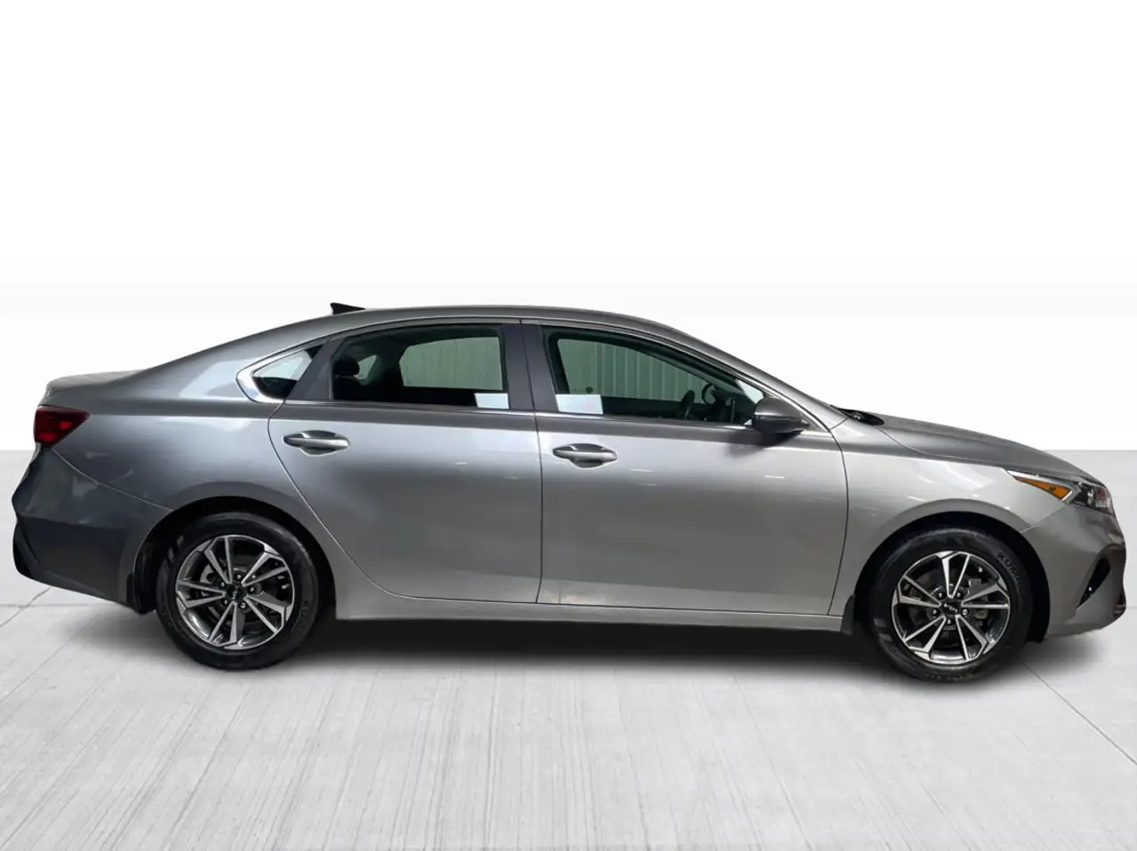 Kia Forte снимка Kia Forte