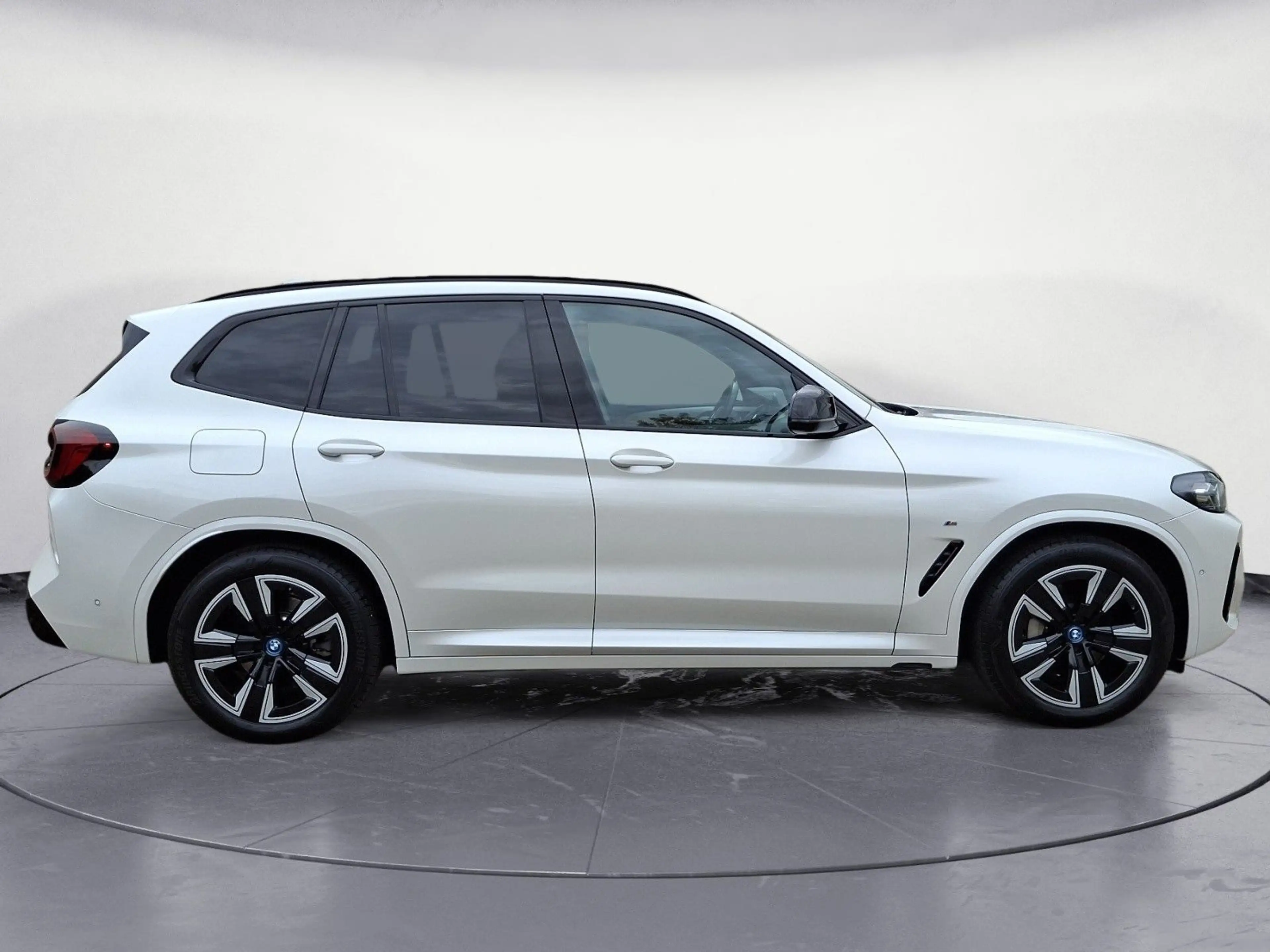 BMW iX3 INSPIRING EDC Klimaaut. AHK Sportsitze — photo 6