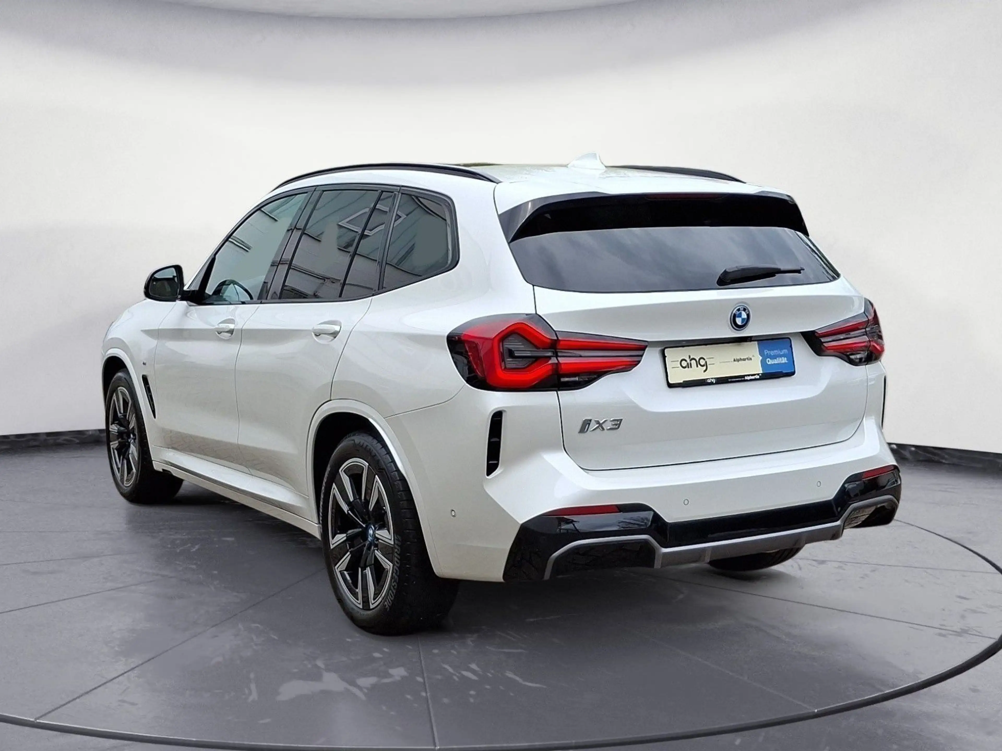 BMW iX3 INSPIRING EDC Klimaaut. AHK Sportsitze — photo 4