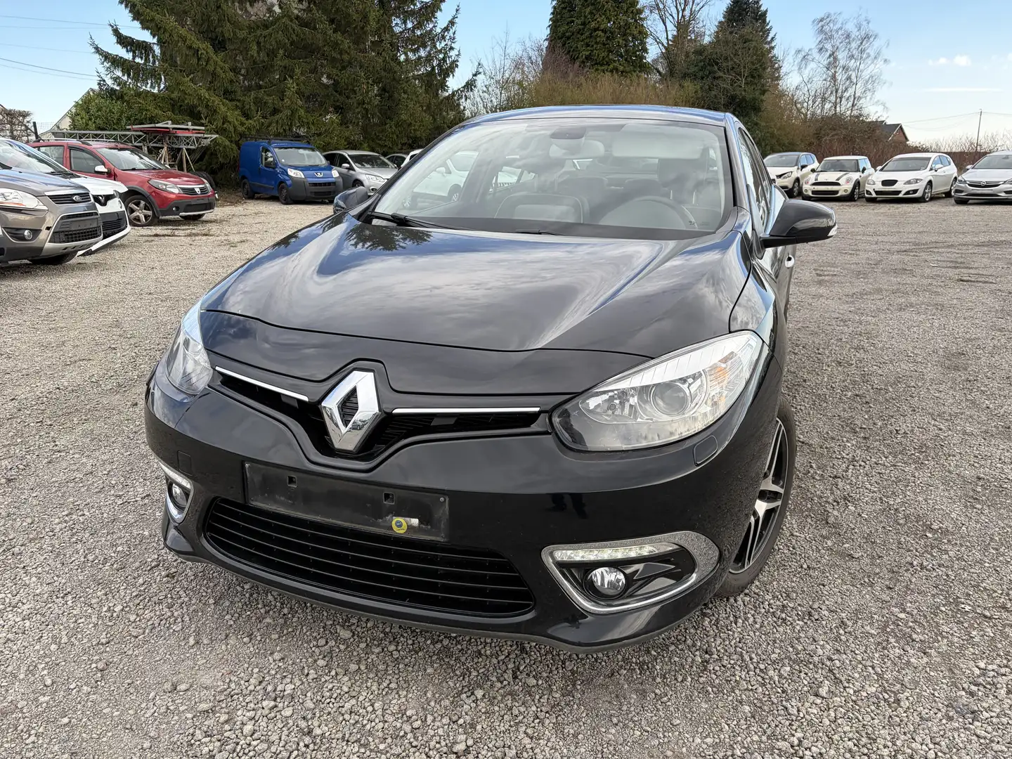 Renault Fluence Fluence 1.6i Initiale 89000 Km !!!!!!!!!!! Schwarz - 2