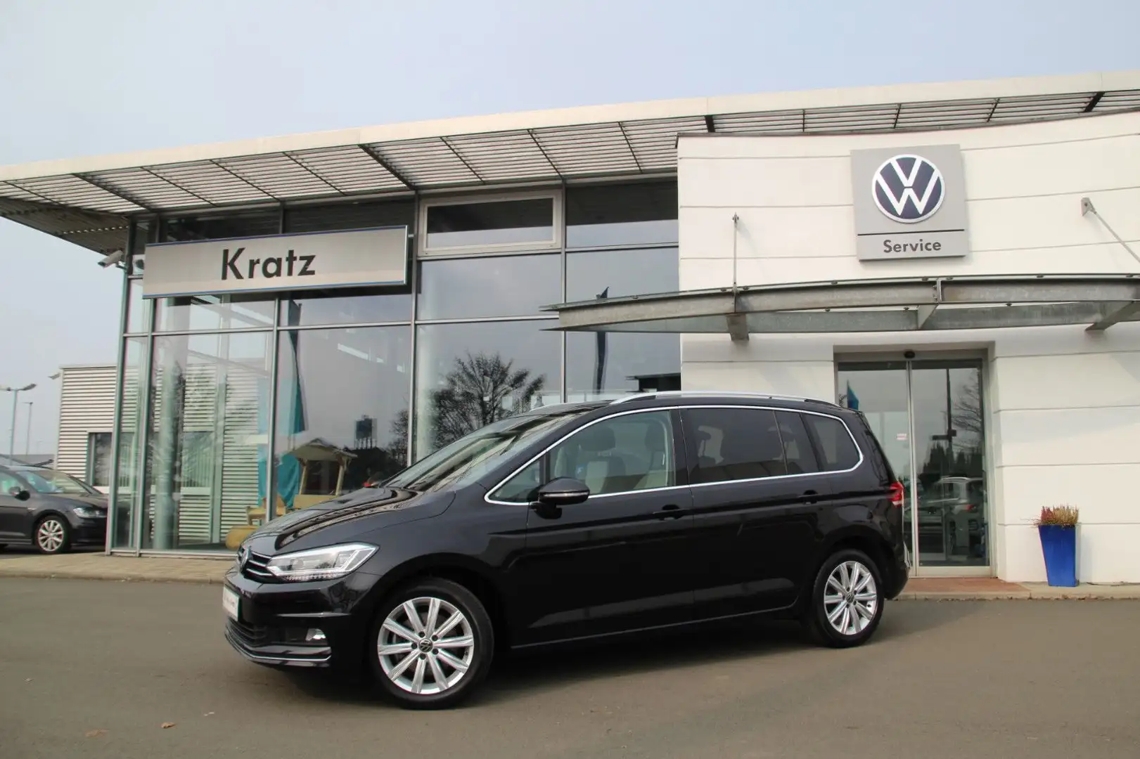 Volkswagen Touran Highline TDI DSG  7Si+AHK+Kamera+Ganzj Noir - 2