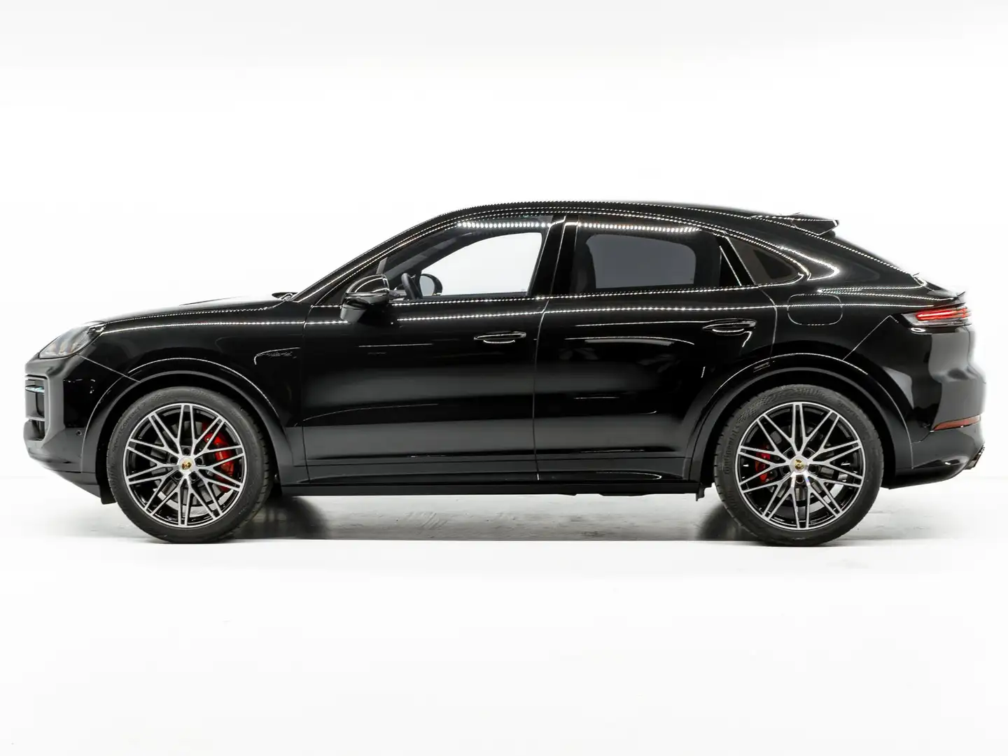 Porsche Cayenne S E-Hybrid Coupé Porsche Cayenne Coupé S E-Hybrid Zwart - 2