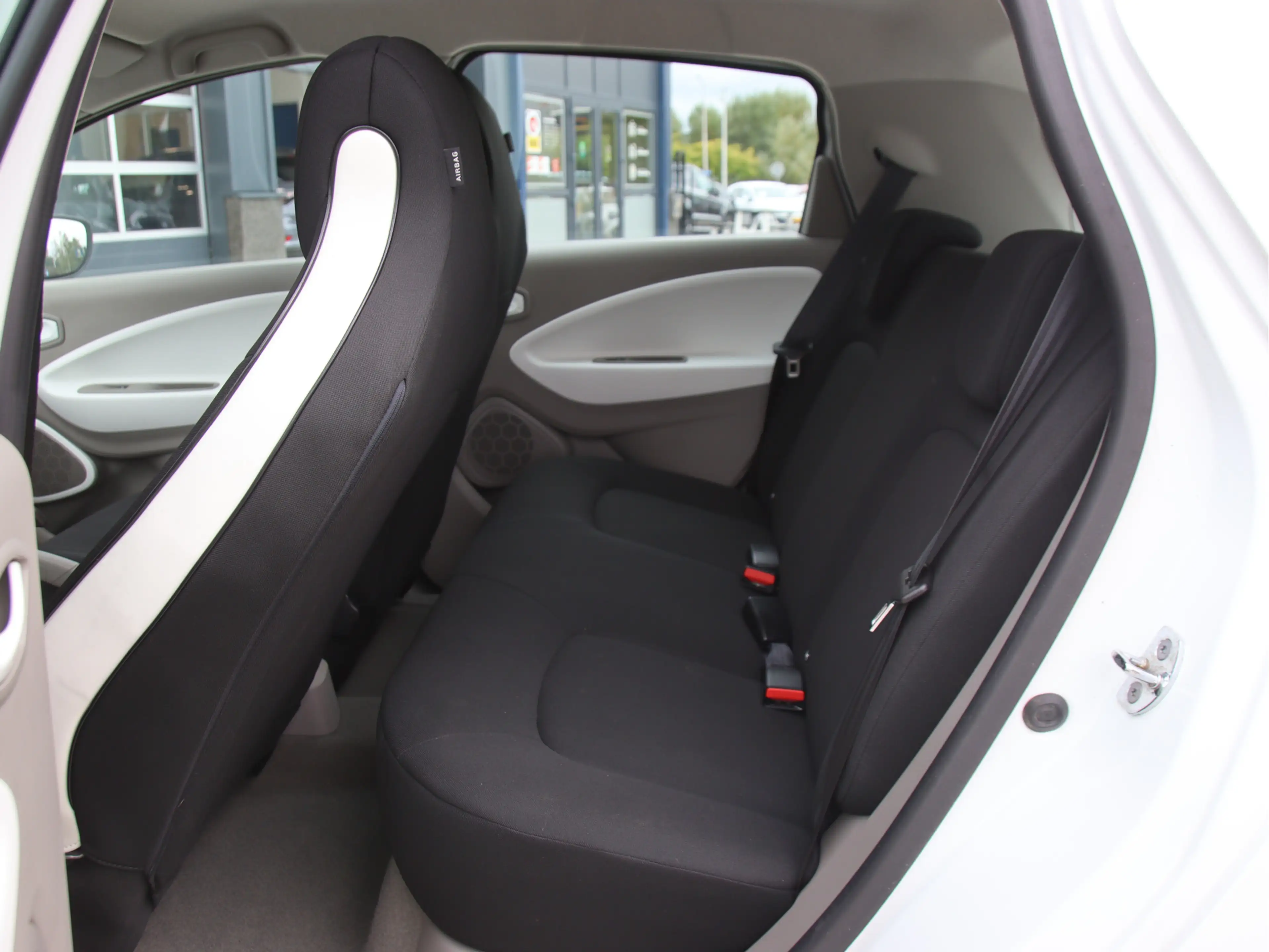 Renault ZOE R90 Life 41 kWh Koop accu, Navi, Climate, Keyless — photo 12