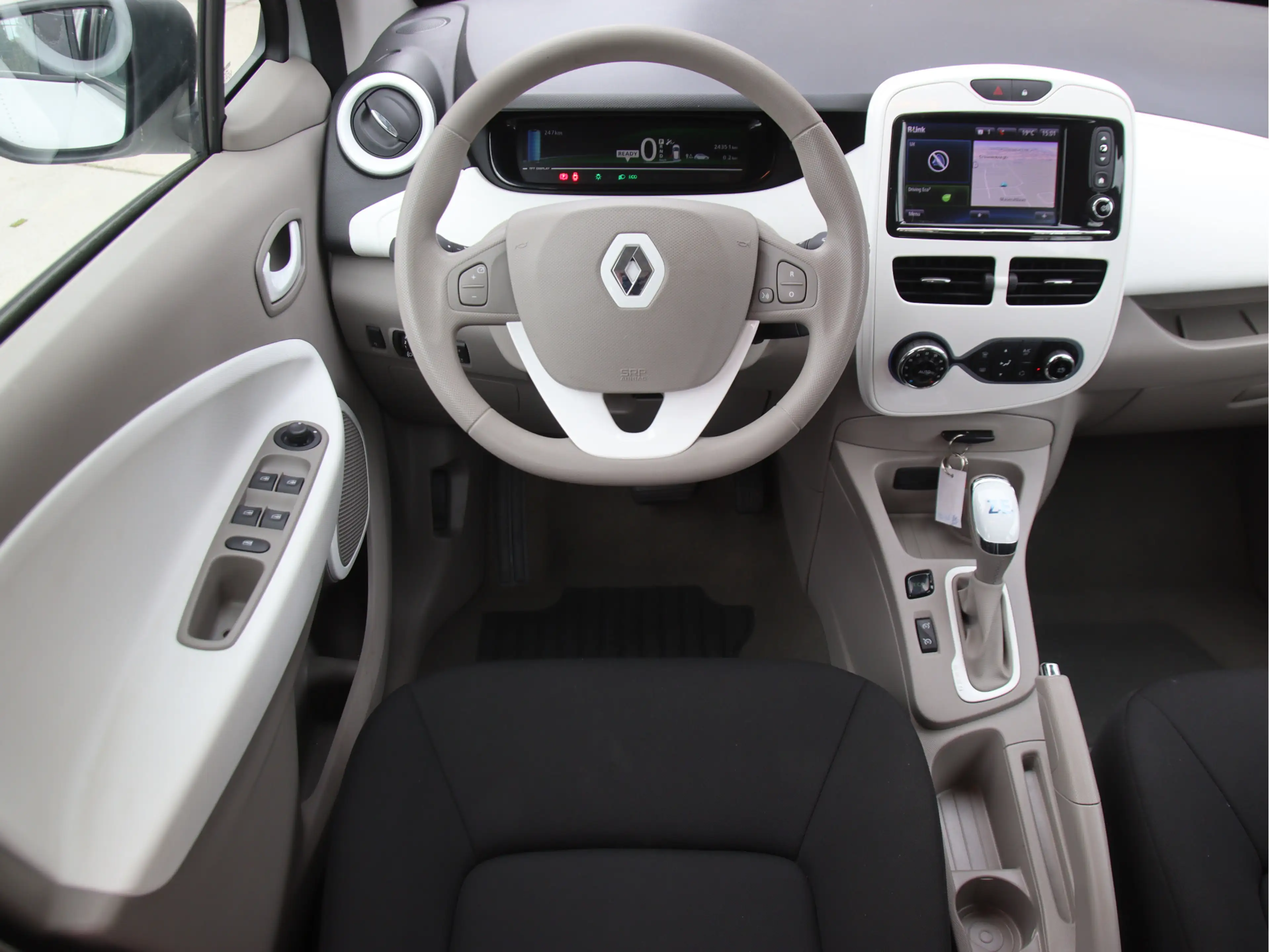 Renault ZOE R90 Life 41 kWh Koop accu, Navi, Climate, Keyless — photo 14