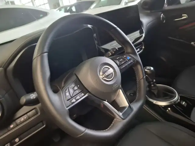 Nissan Juke view 4