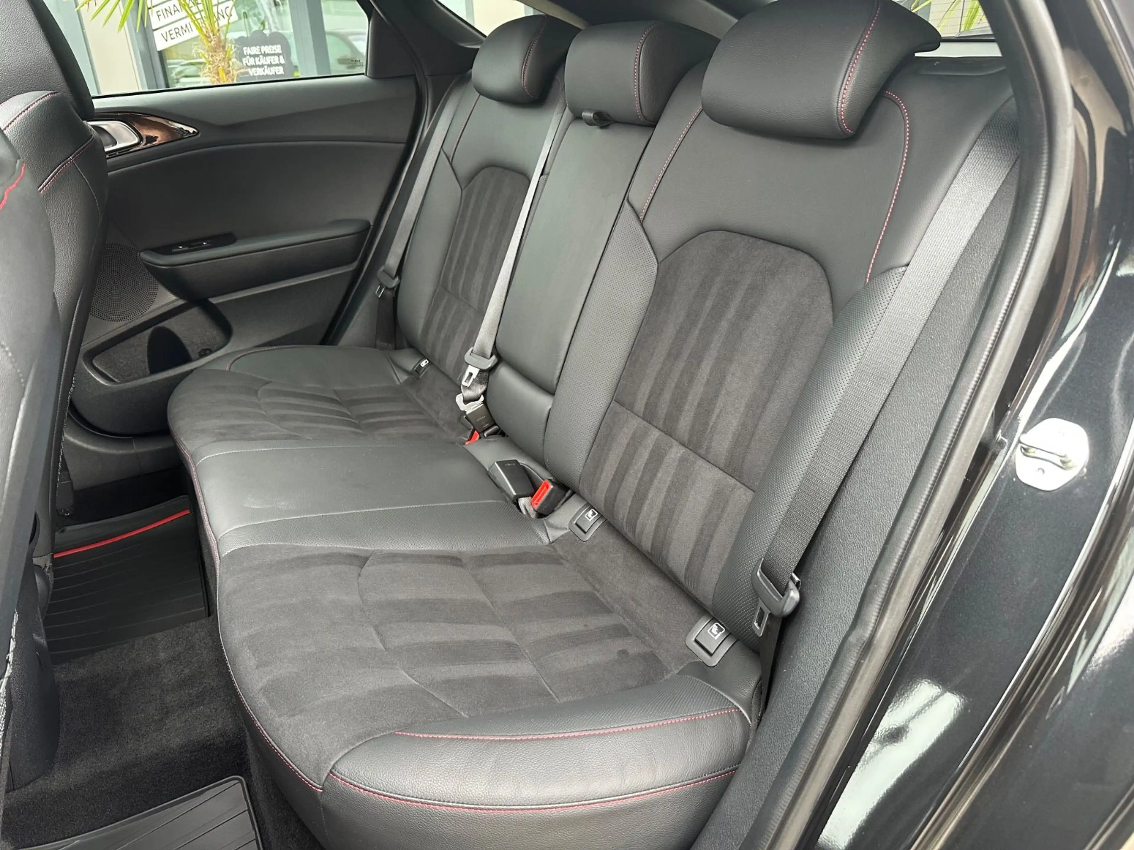 Kia ProCeed / pro_cee'd / ProCeed T-GDI DCT GT Line *GARANTIE* — photo 12