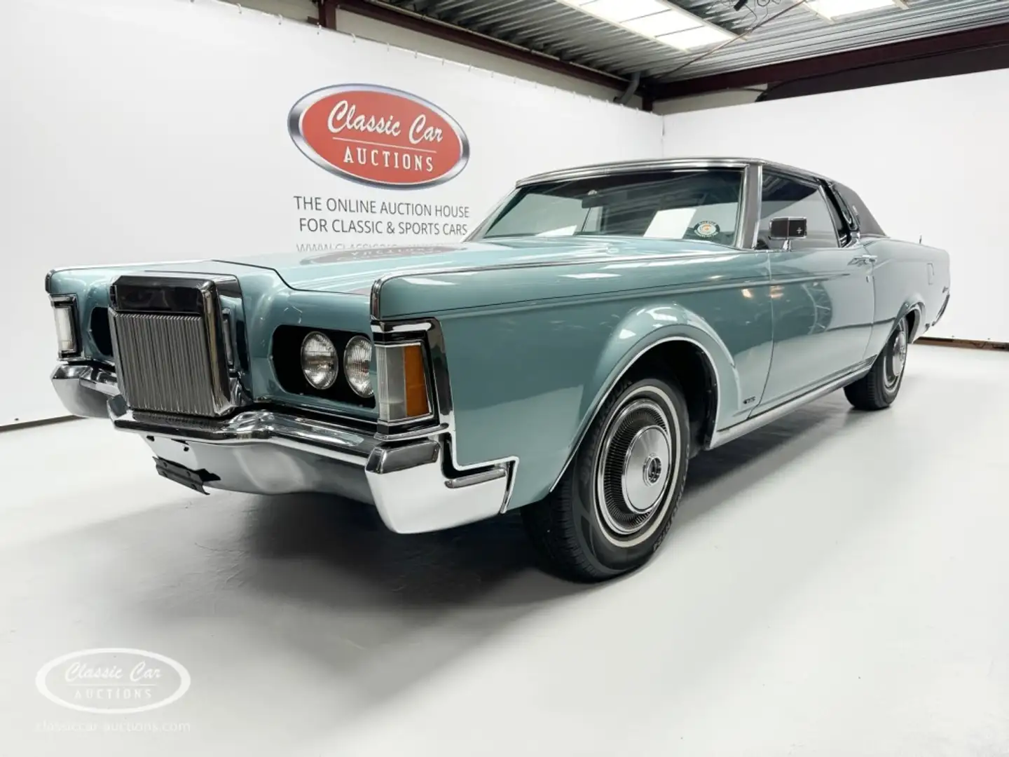 Lincoln Continental Mark III  - ONLINE AUCTION Blauw - 1