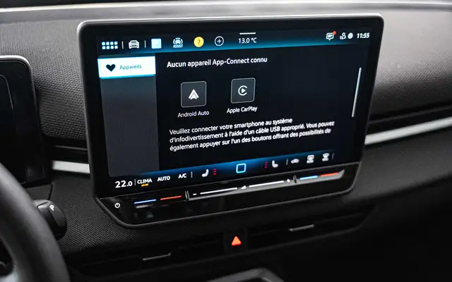 Volkswagen T-Roc view 15