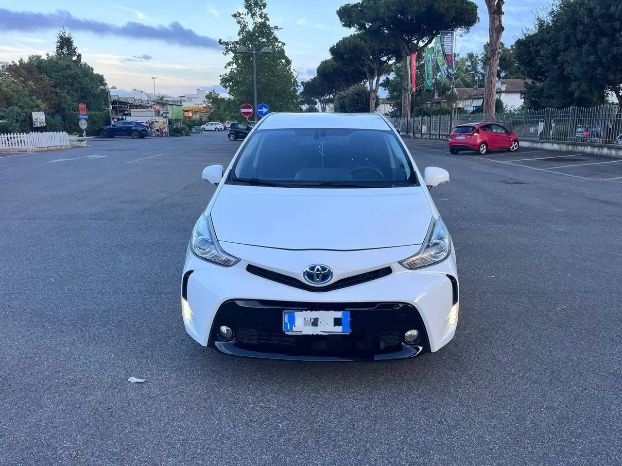 Toyota Prius+