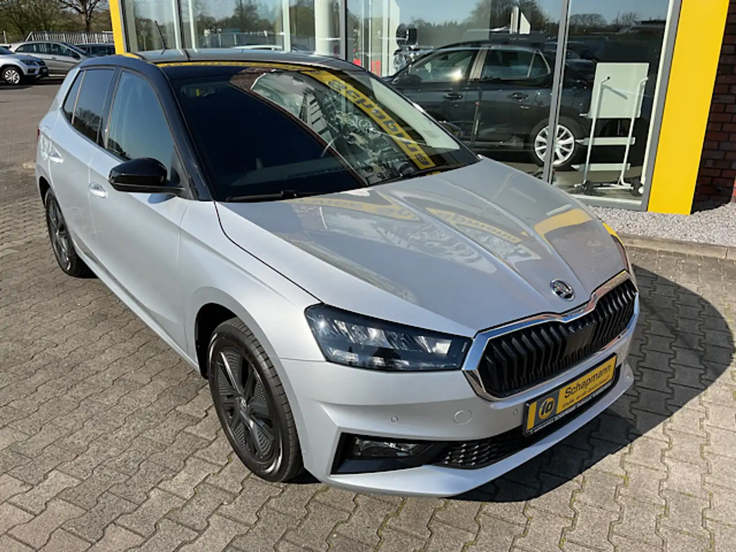 Skoda Fabia Fabia 1.0 TSI Selection *LED*Smart_Link*2xPDC* - 2