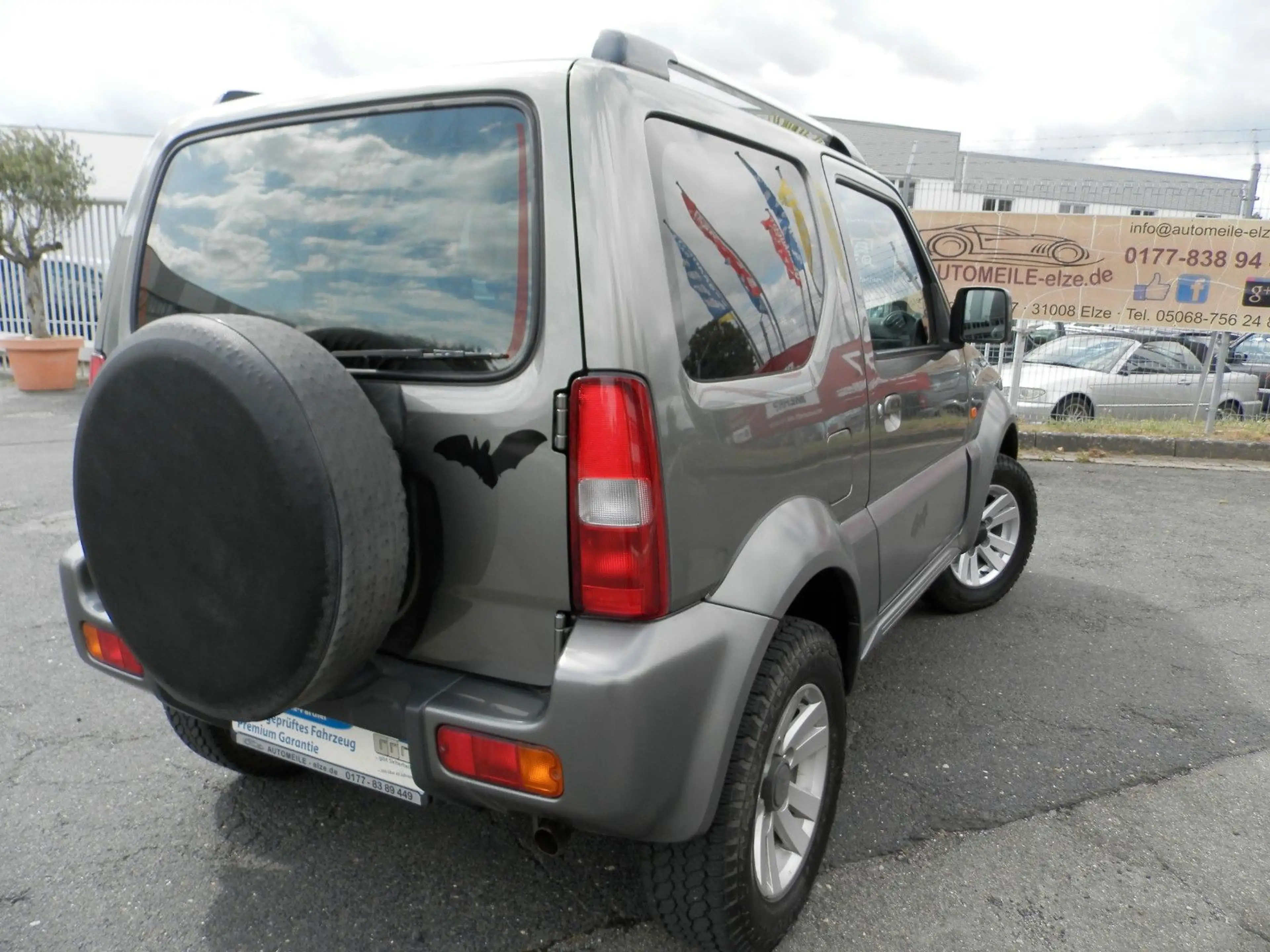 Suzuki Jimny Club Lim.*NR.9*Leder*Klima*ALU*AHK* — photo 2