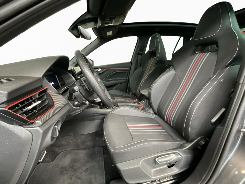 Skoda Kamiq Monte-Carlo+DSG+Led+Navi+Pano — photo 9
