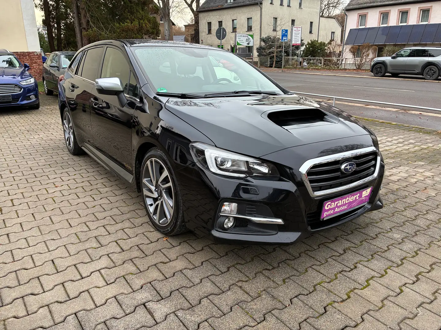 Subaru Levorg Comfort 4x4 / Xenon / Automatik / el. Schiebedach Schwarz - 2