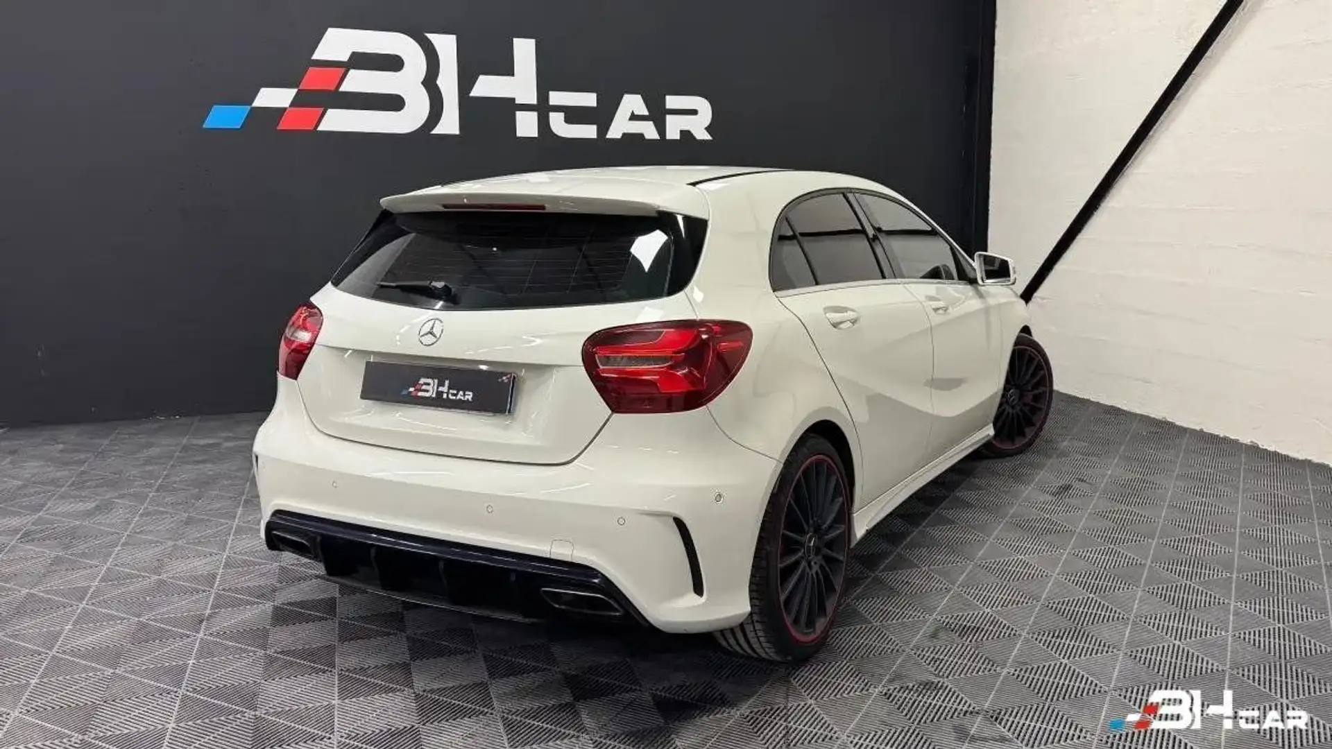Mercedes-Benz A 45 AMG 45 amg 4matic speedshift-dct bva historique comple - 2