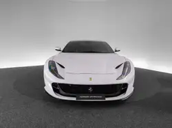 Ferrari Purosangue Bianco Italia (LookSmart) 1:43