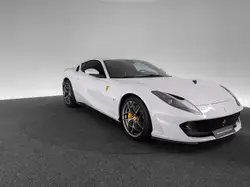 Ferrari Purosangue Bianco Italia (LookSmart) 1:43