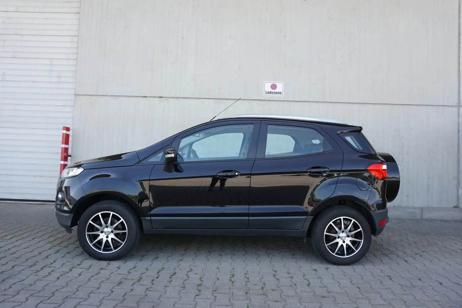 Ford EcoSport 1.0 EcoBoost PDC SHZ Freisprech ALU Schwarz - 2