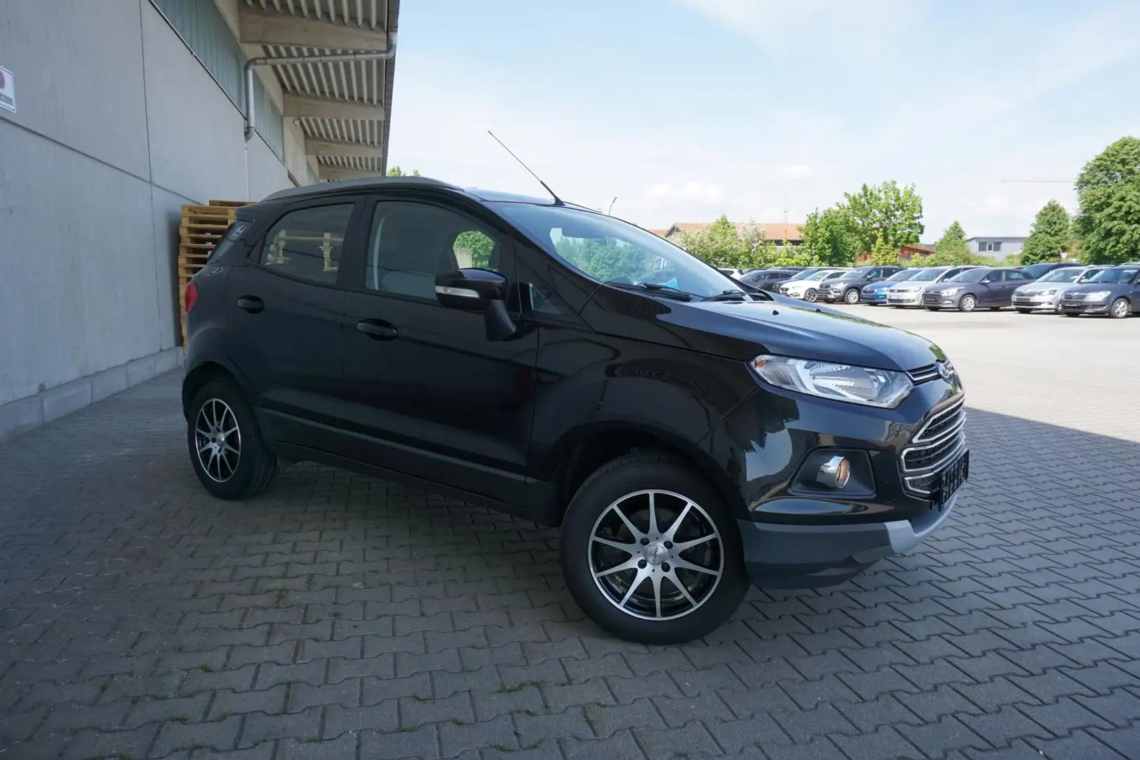 Ford EcoSport 1.0 EcoBoost PDC SHZ Freisprech ALU Schwarz - 1