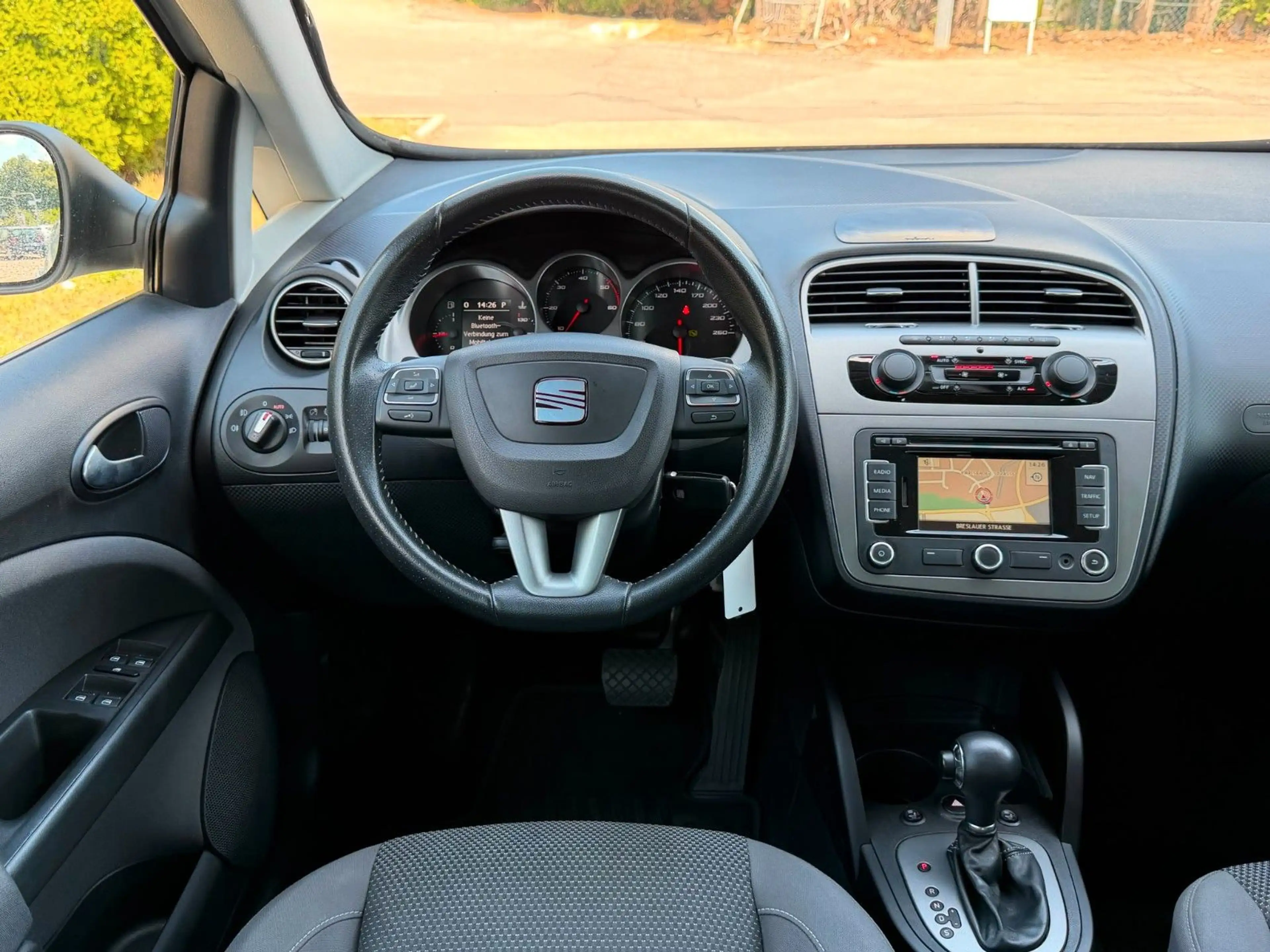 SEAT Altea XL 1.6 TDI 4You AUTOMATIK/NAVI/PDC — photo 12