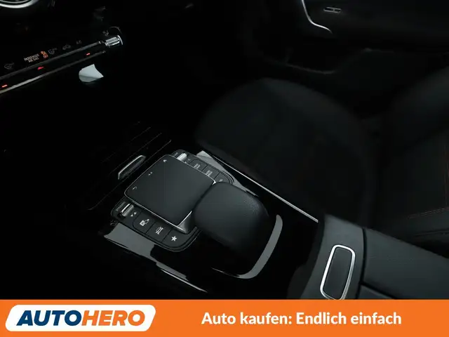 Mercedes-Benz Cla view 25