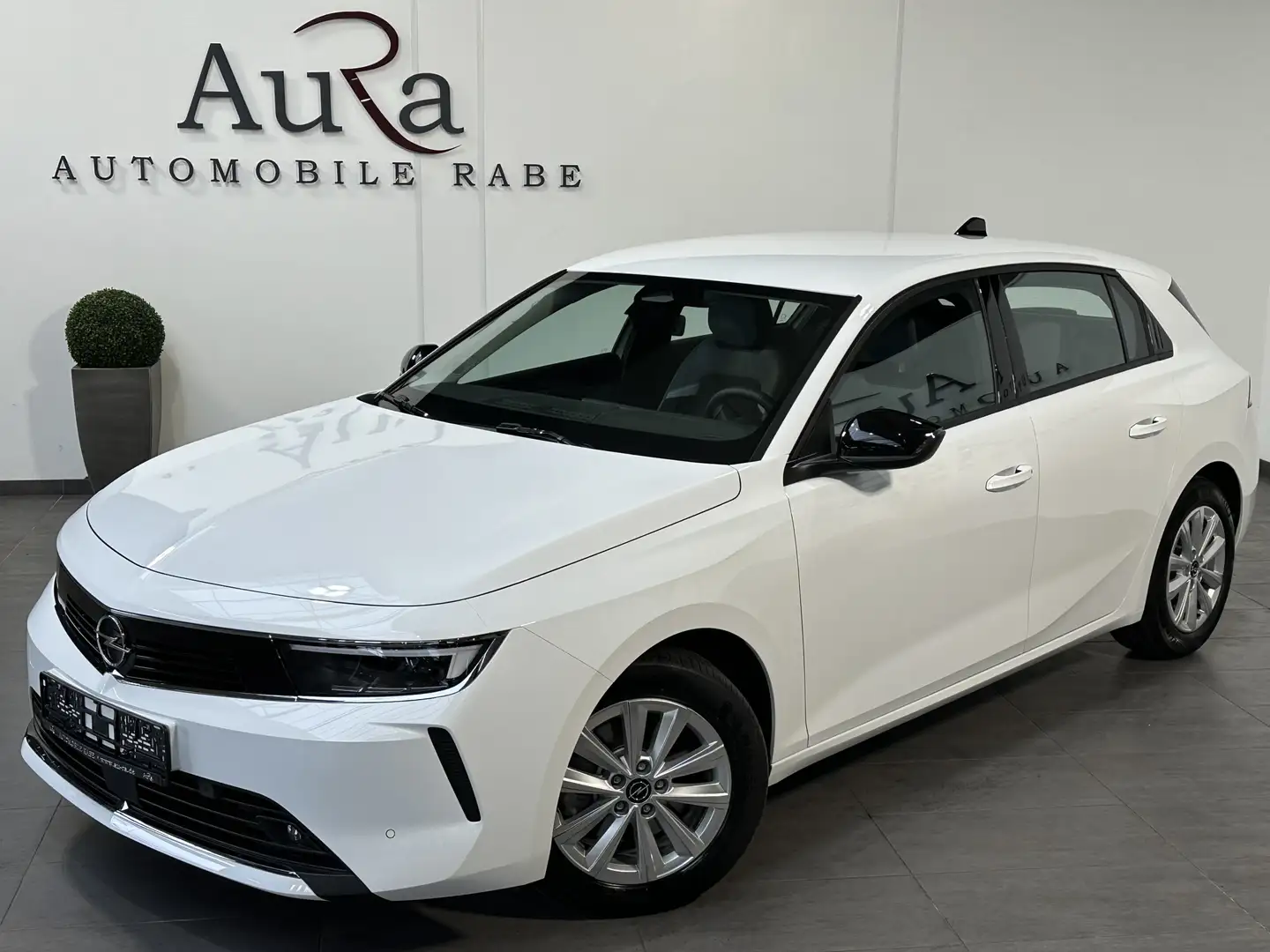 Opel Astra 1.5 D Edition NAV+LED+KAM+WIDESCREEN+KAMERA Weiß - 2