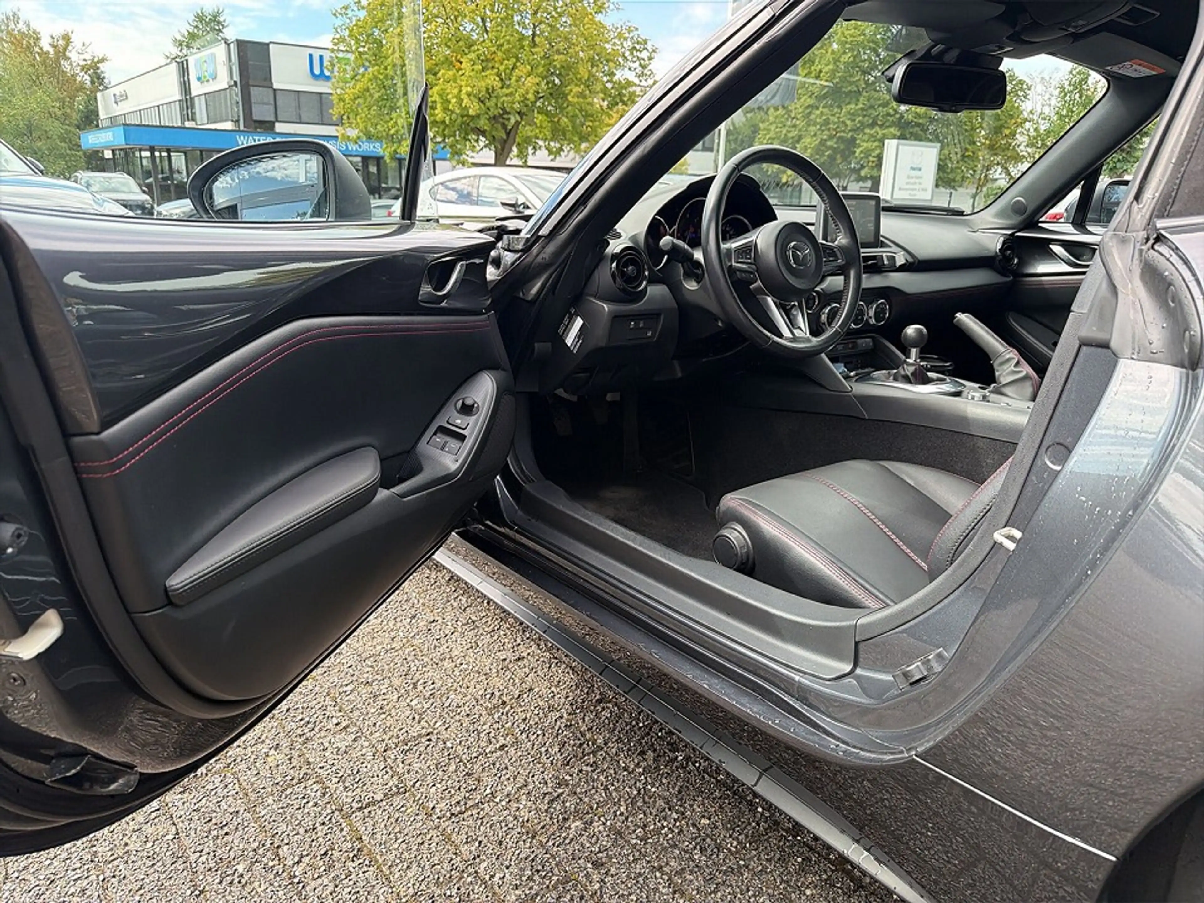 Mazda MX-5 SKYACTIV-G 131 *LED*Leder*Tempomat* — photo 12