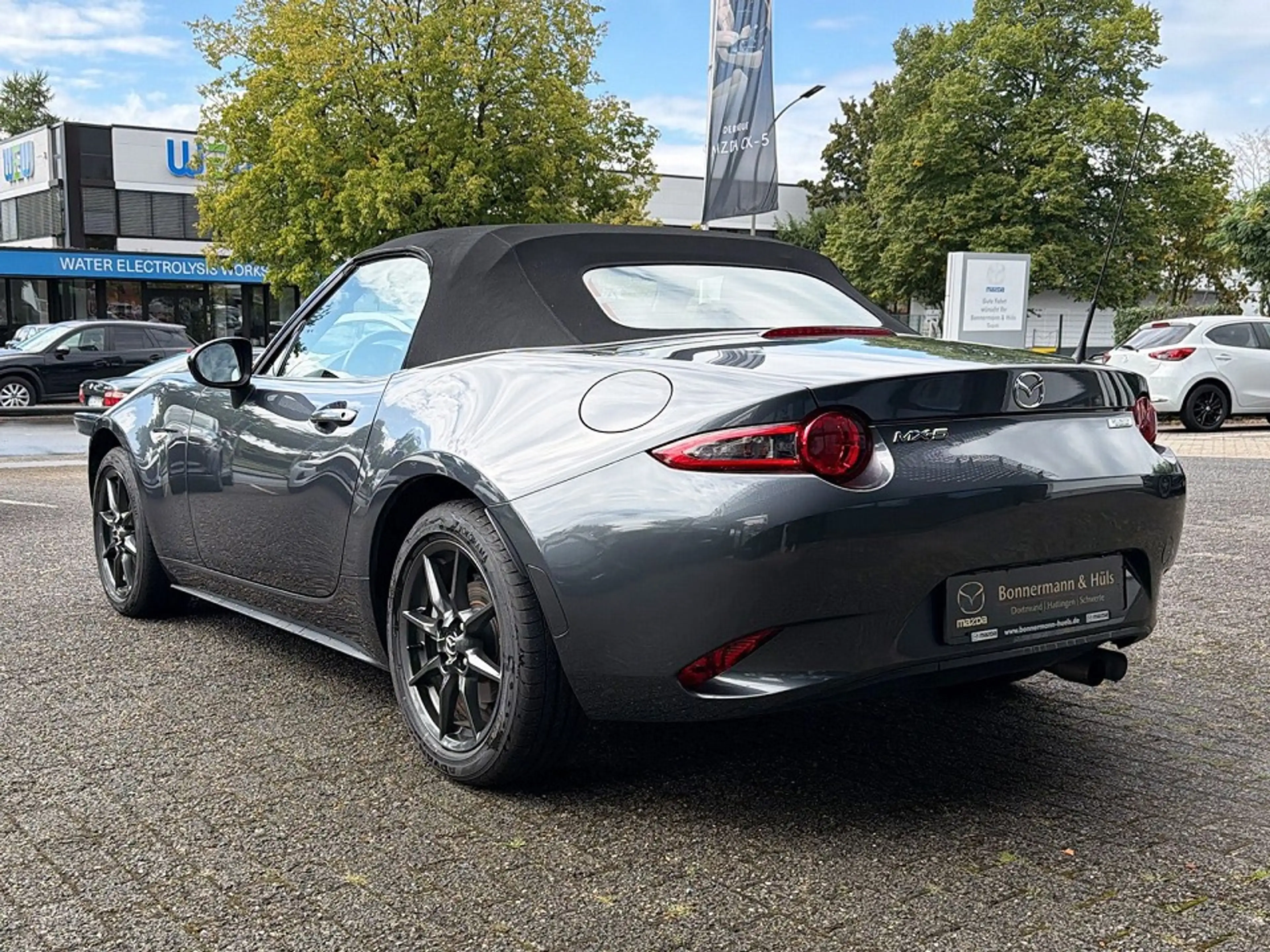 Mazda MX-5 SKYACTIV-G 131 *LED*Leder*Tempomat* — photo 2