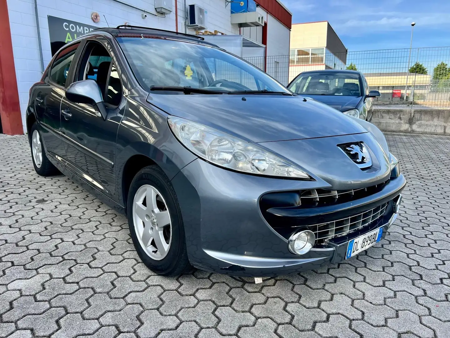 Peugeot 207 5p 1.4 vti 16v XS Easy - 2