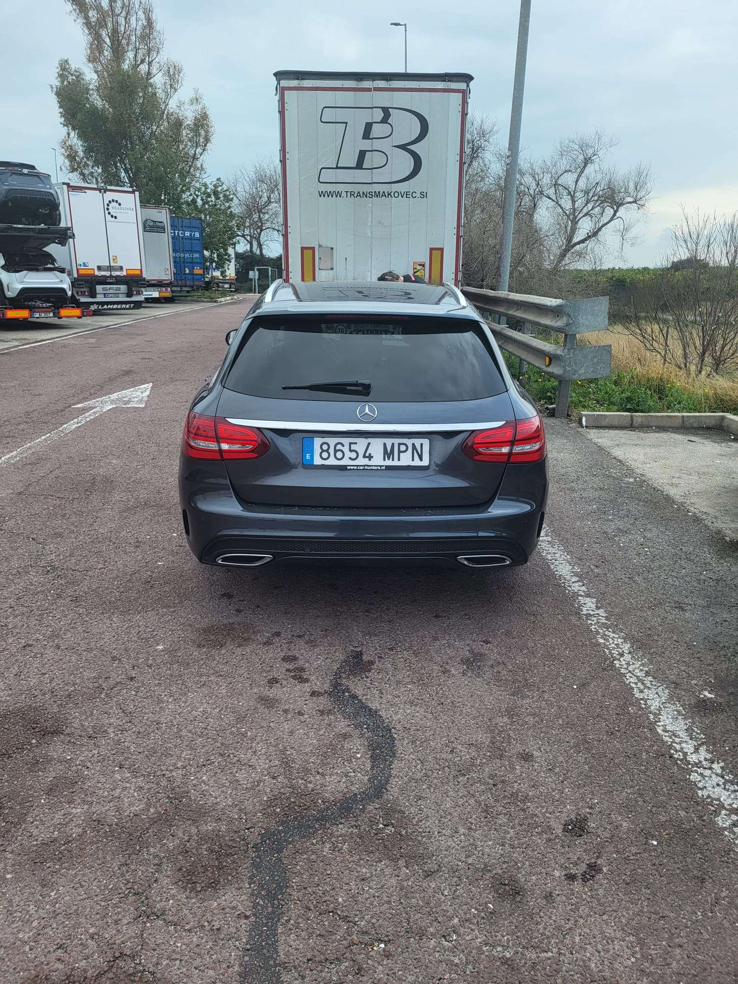 Mercedes-Benz 220 220d - foto 1