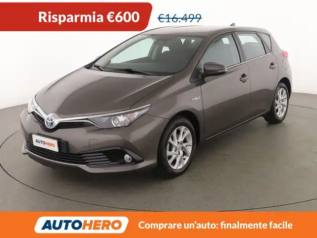 Toyota Auris 1.8 Hybrid Active FHEV