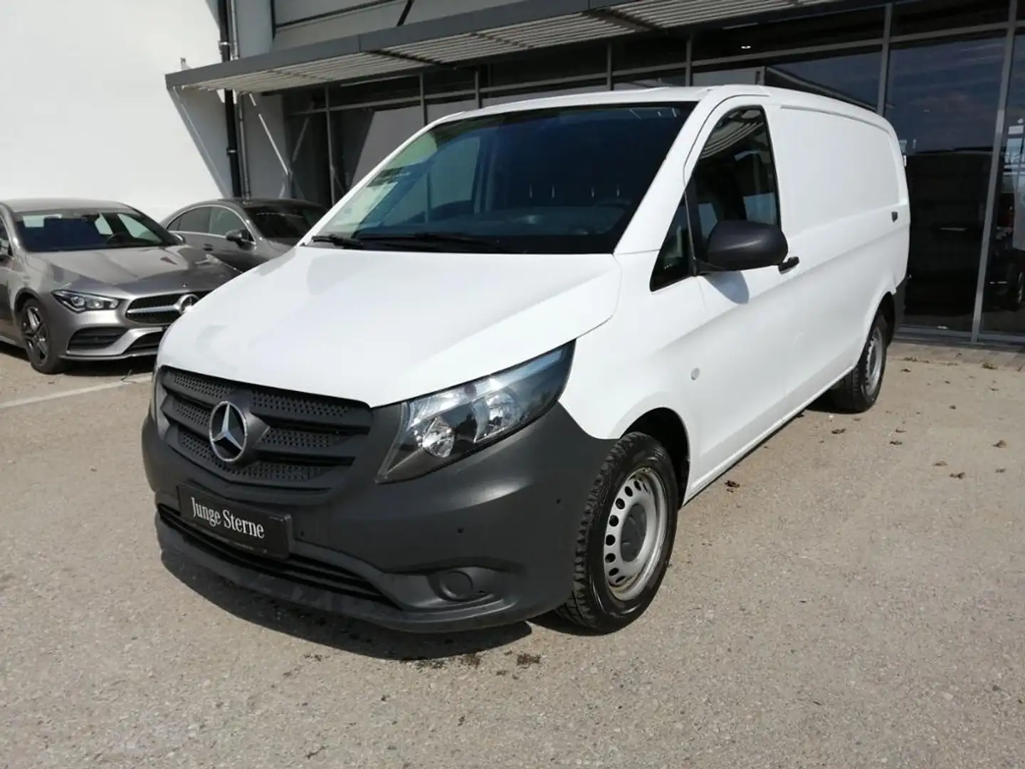 Mercedes-Benz Vito 116 KA L Navi*Kamera*PDC*Tempomat*3-Sitzer* Weiß - 2