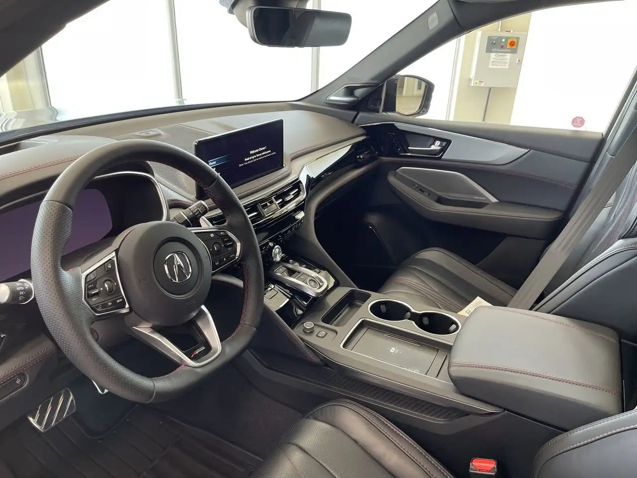 Acura MDX снимка Acura MDX