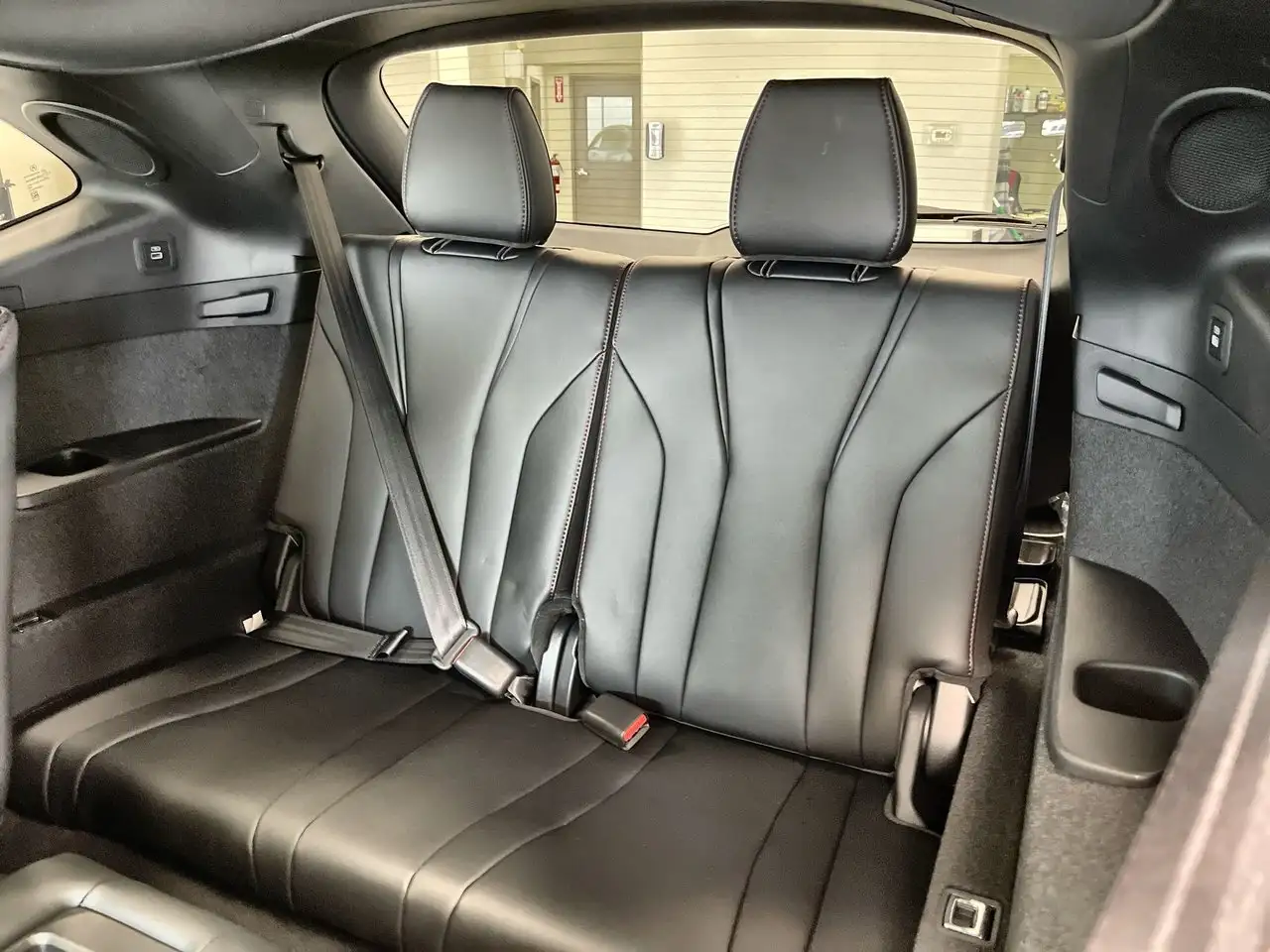 Acura MDX снимка Acura MDX