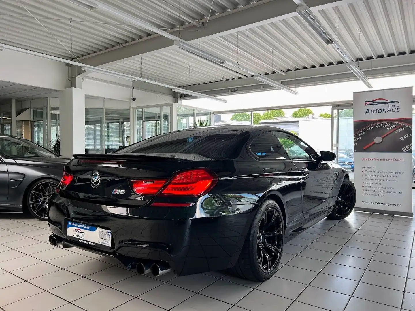 BMW M6 Coupe Carbondach Softclose Kamera 360° LED Black - 2